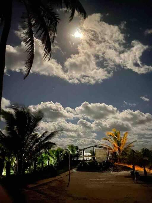 Bela casa de praia beira mar