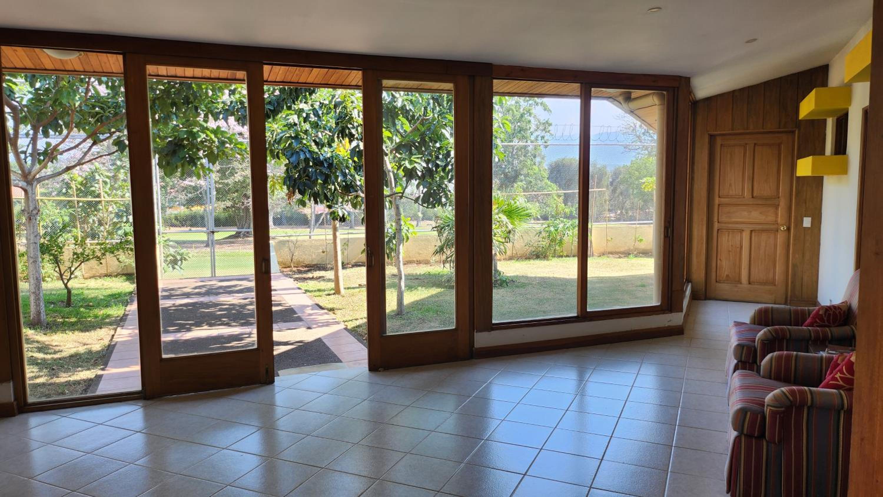 La Casa de Cariari Al Golf