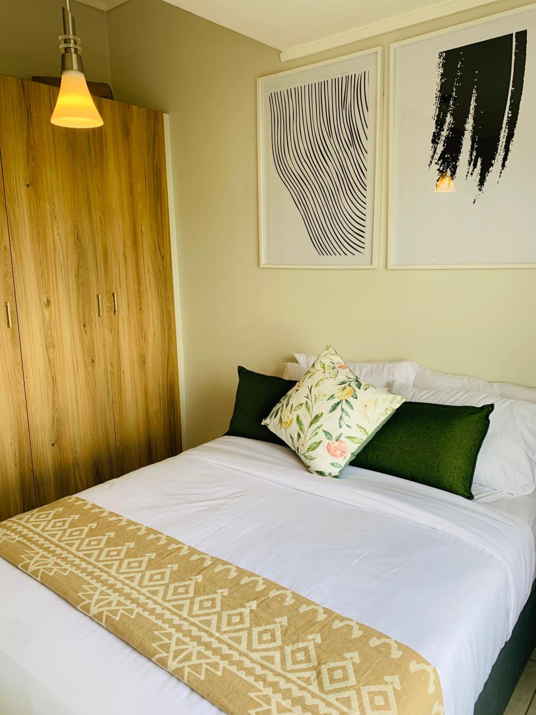 Nelly`s Green Creek Luxury Apartment view 3