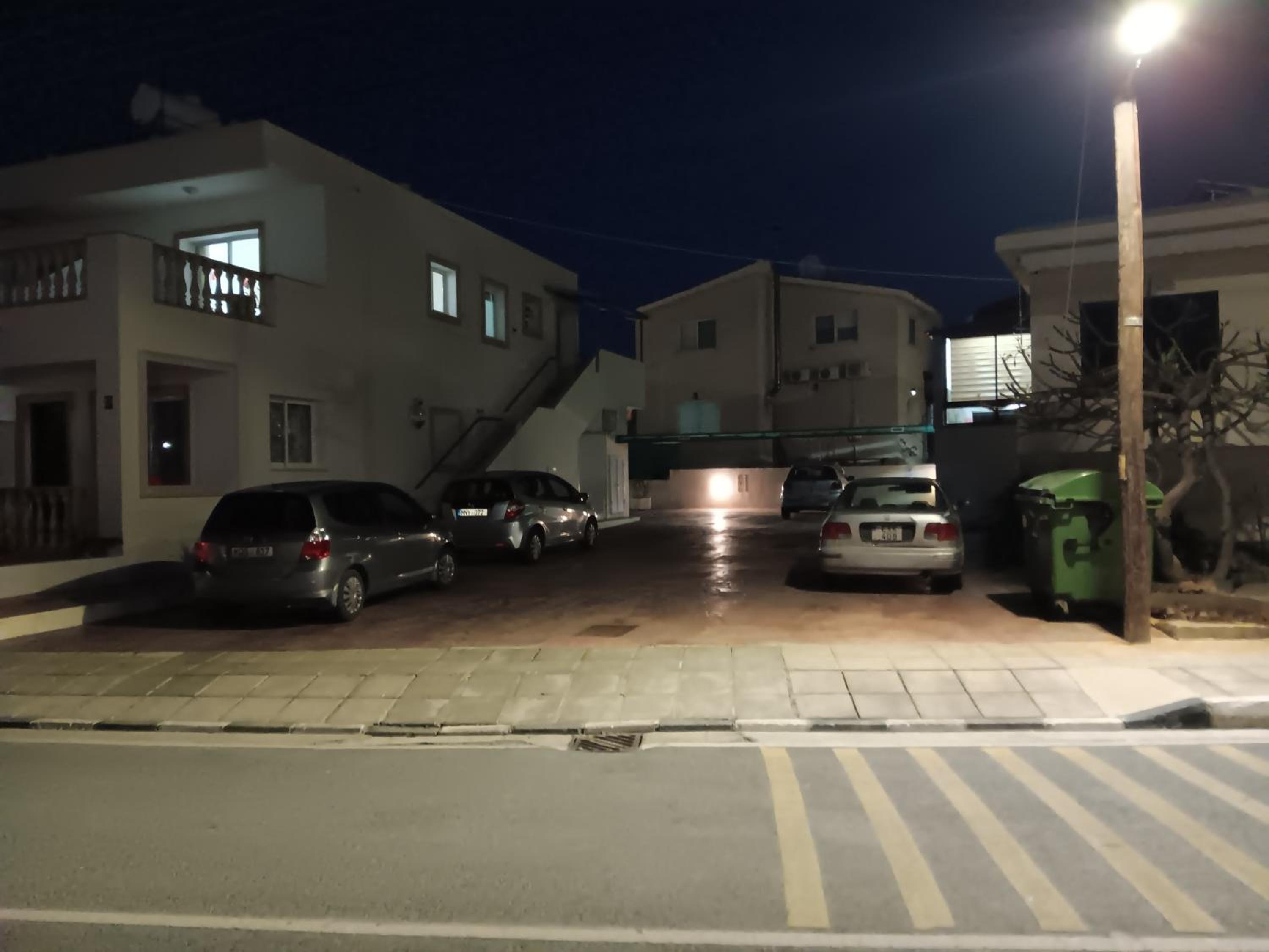 Pari's Holiday apartments-Paphos