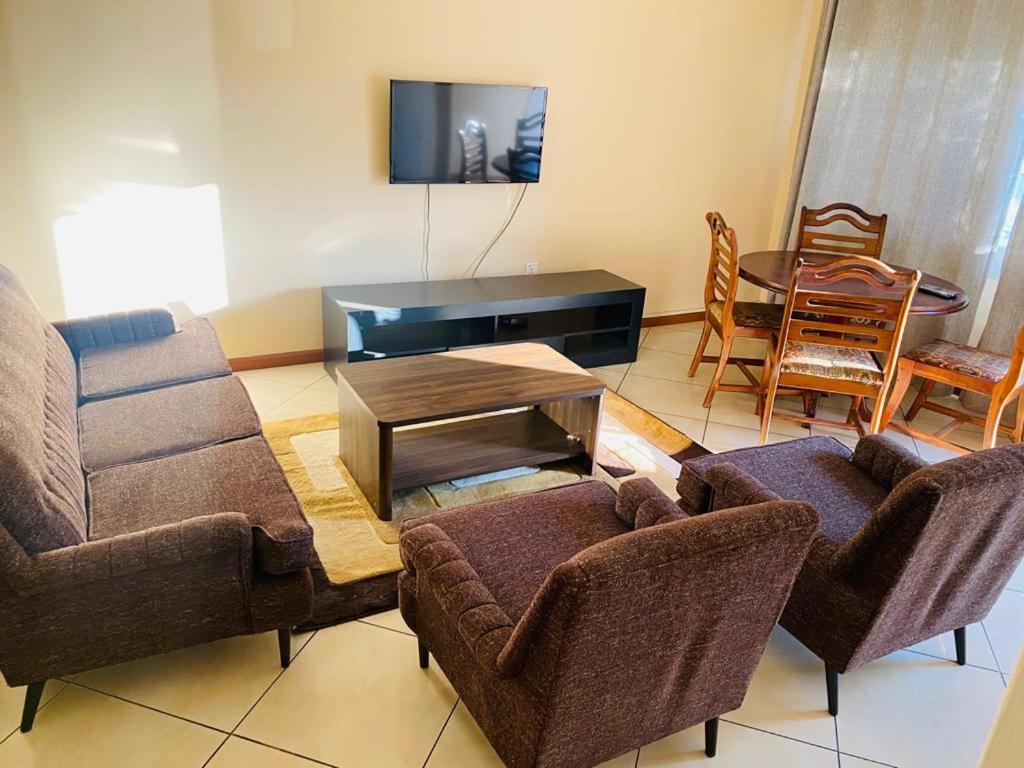 Ibis Apartment