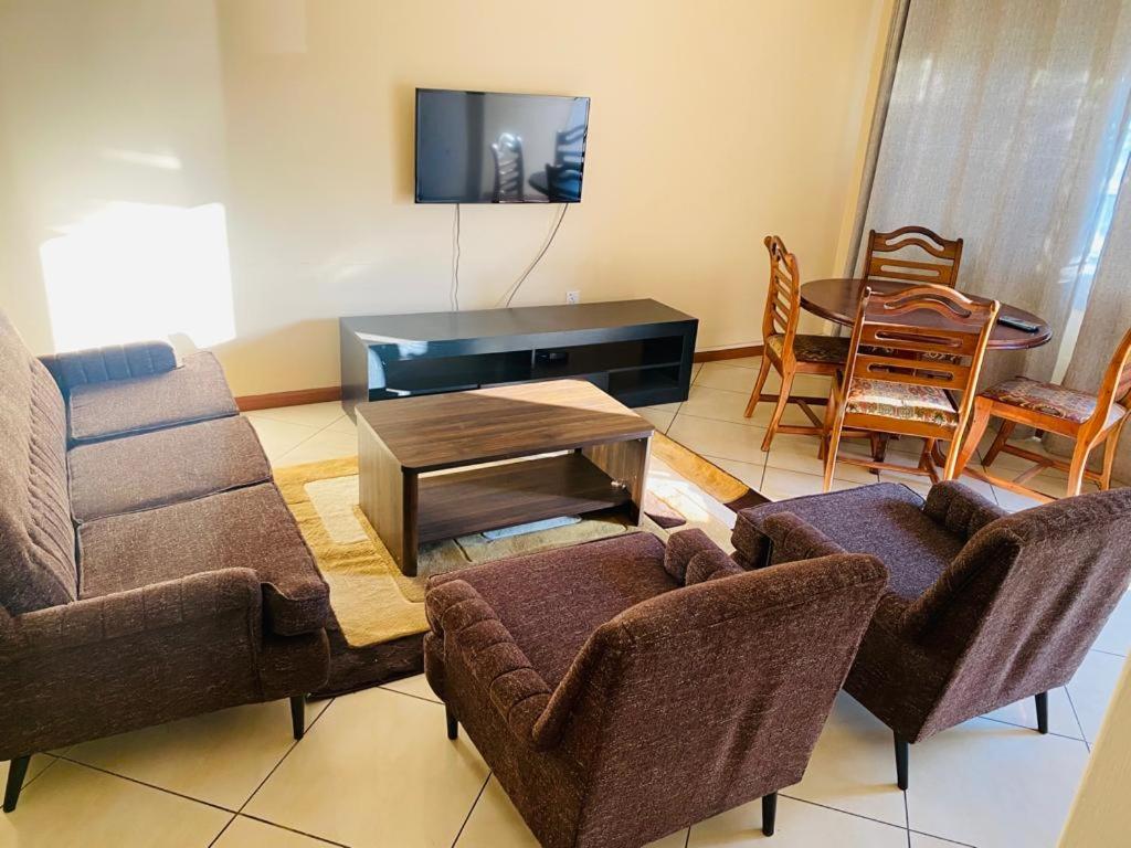 Ibis Apartment