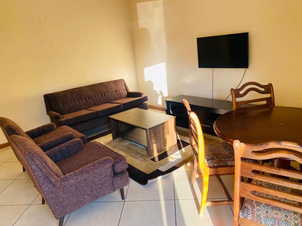 Ibis Apartment