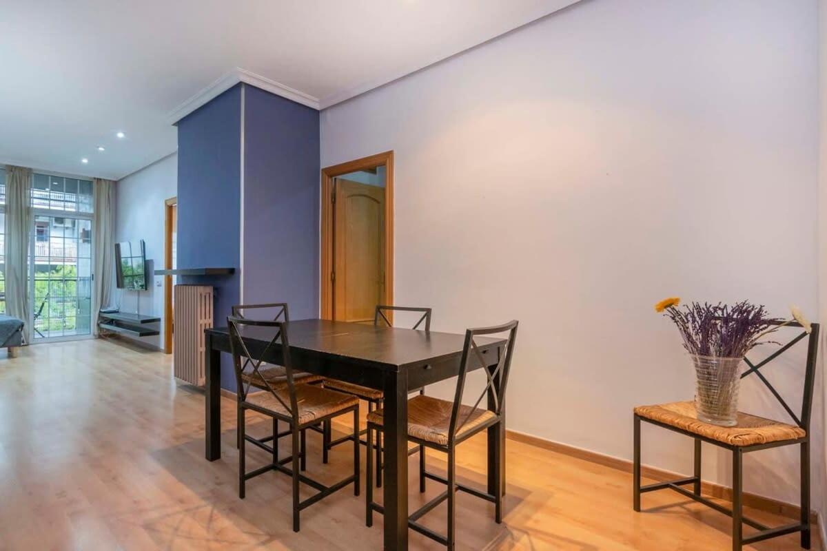 The Collection Barcelona - Plaza España 4BD 2BTH with terrace for families