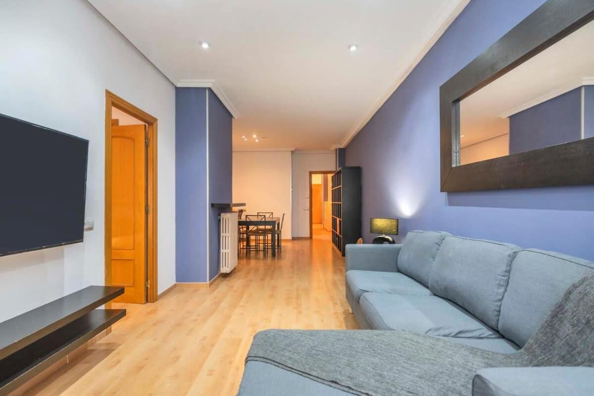 The Collection Barcelona - Plaza España 4BD 2BTH with terrace for families