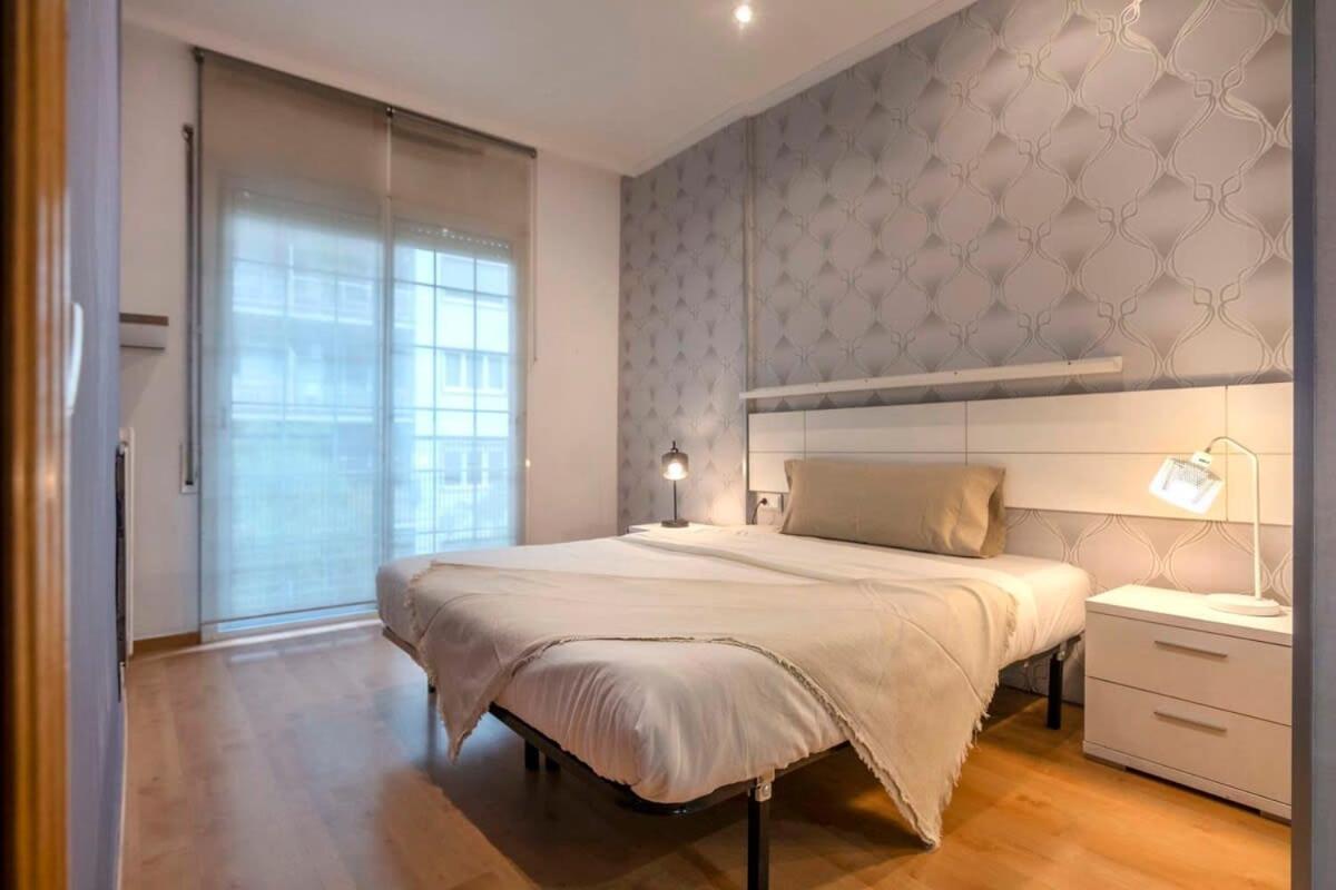 The Collection Barcelona - Plaza España 4BD 2BTH with terrace for families