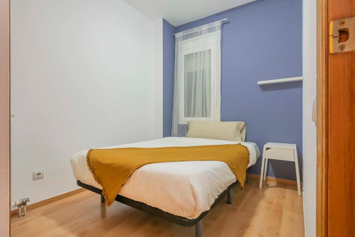 The Collection Barcelona - Plaza España 4BD 2BTH with terrace for families