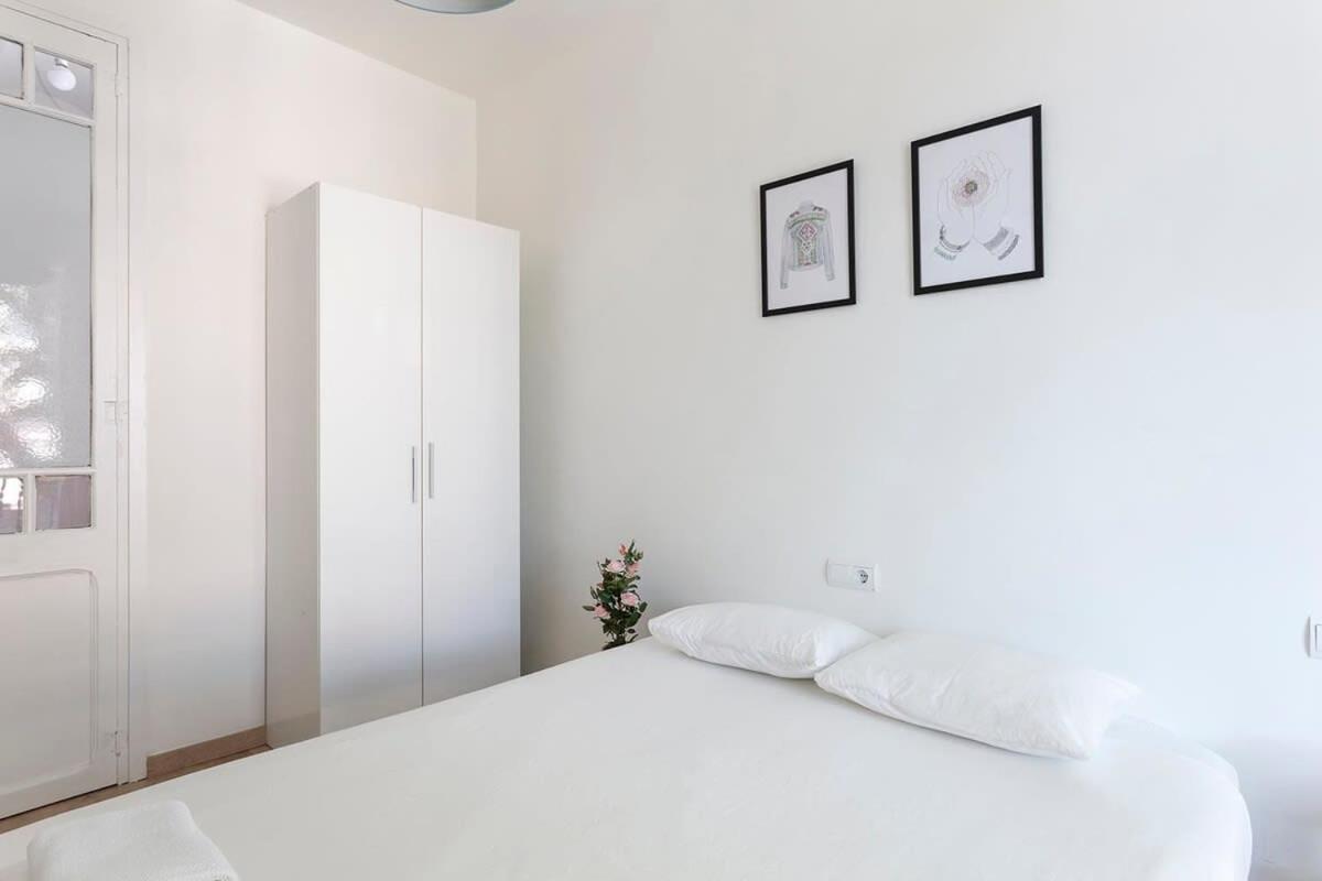 The Collection Barcelona - Poblenou only for Families 3BD next to the beach! photo 2