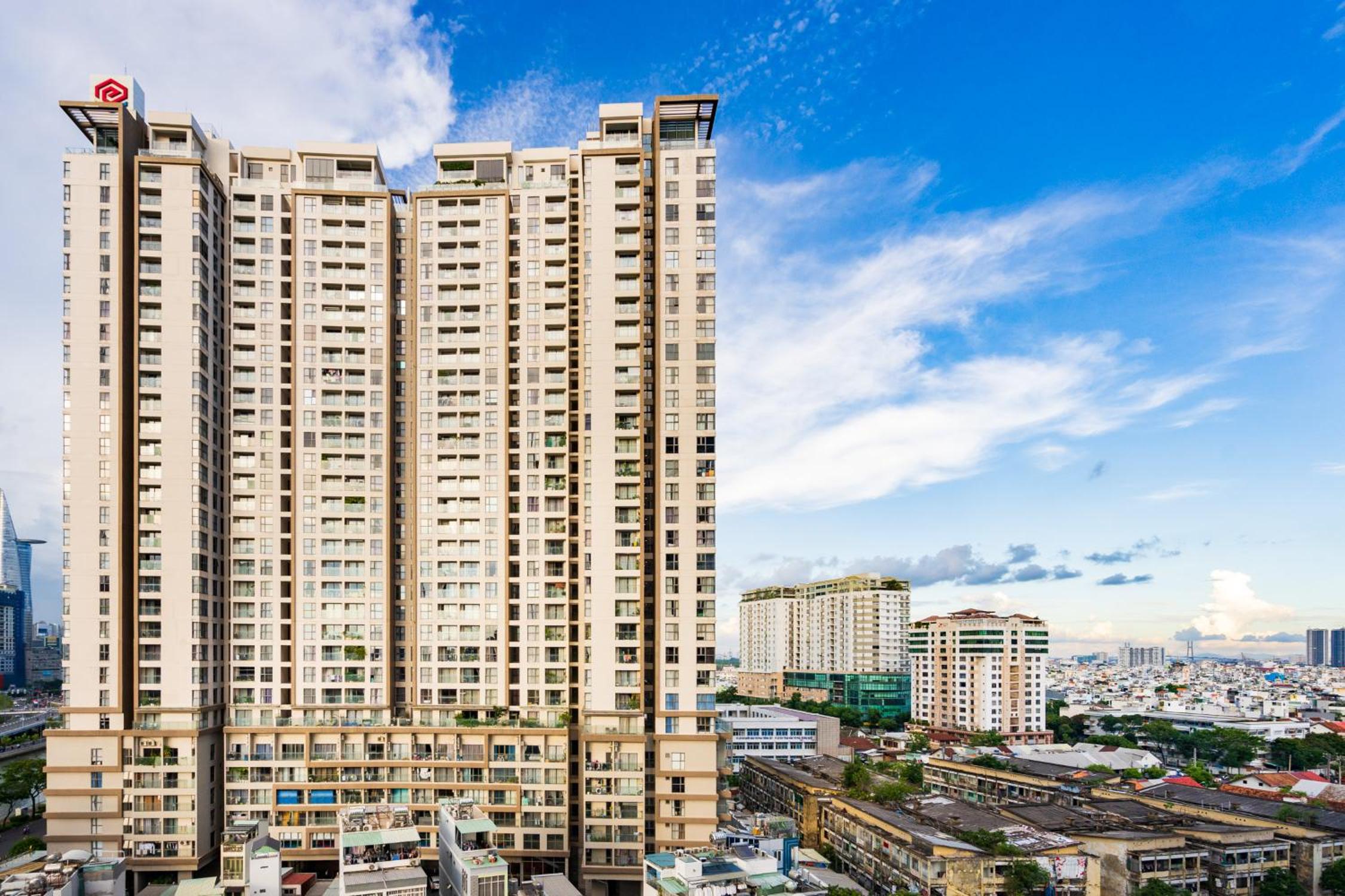 RiverGate Luxury Apartment