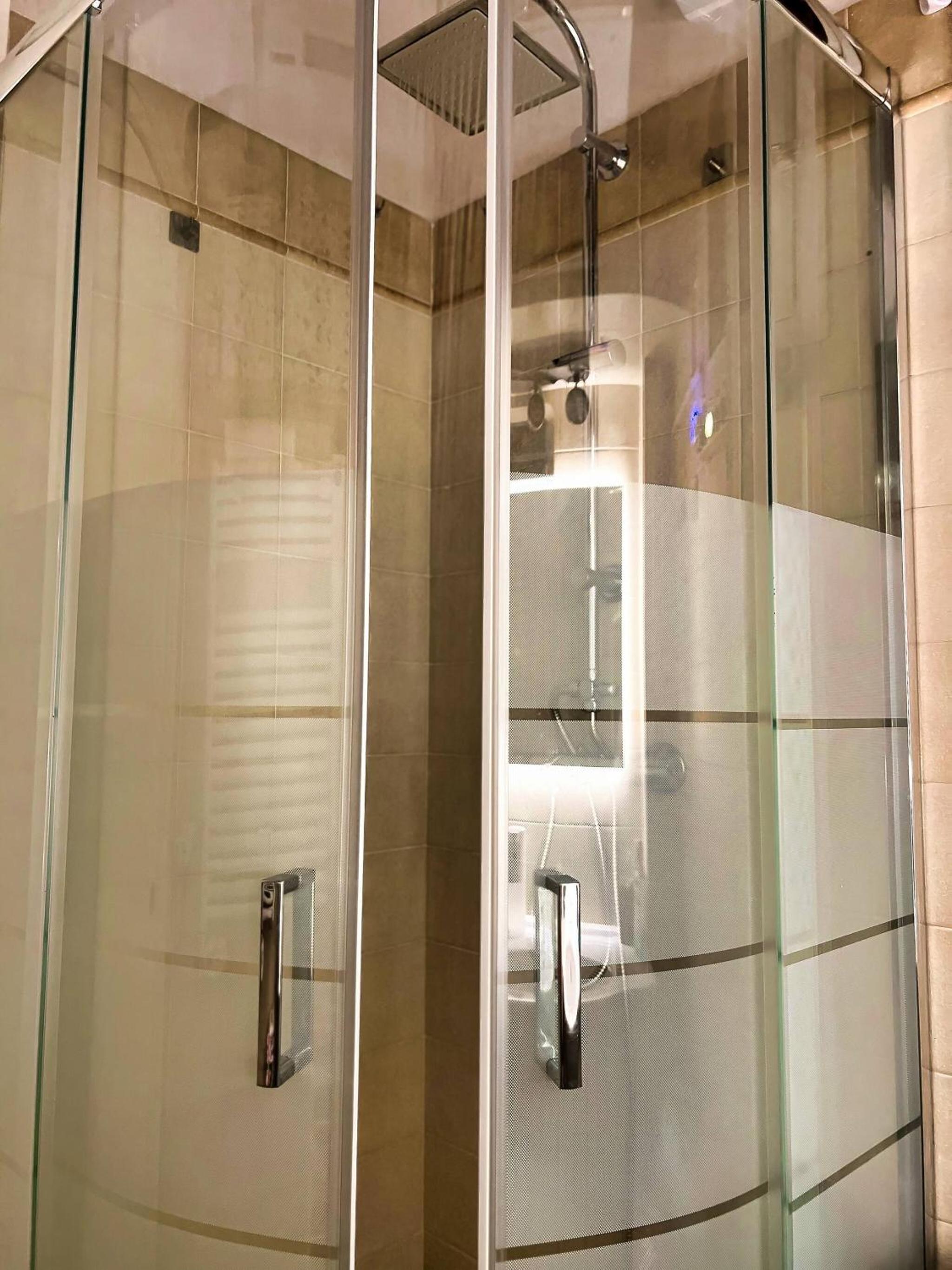 Milan City Center Apartment Eco-ChicSmart - Brera Garibaldi Zone 1 - The Tube