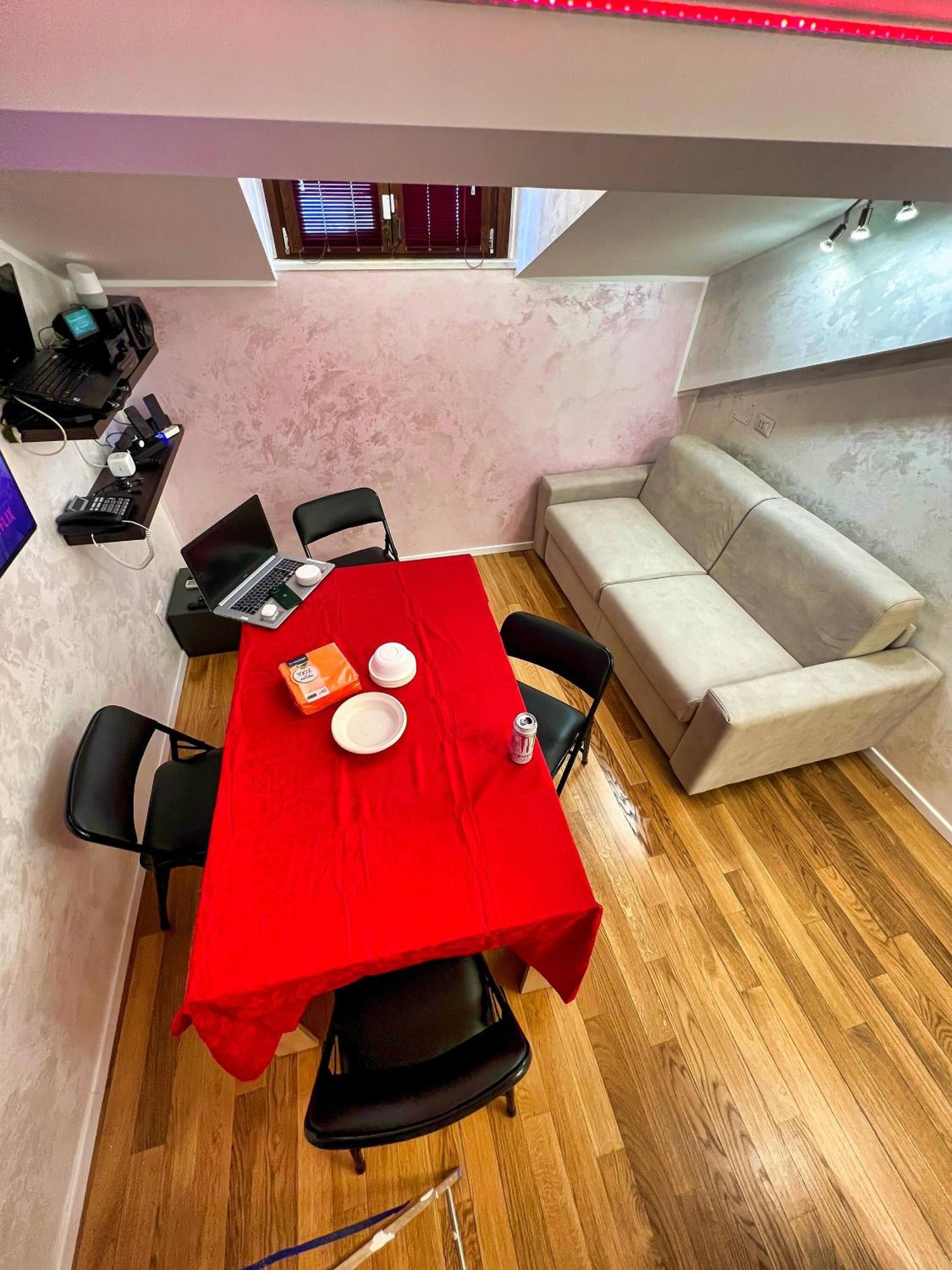 Milan City Center Apartment Eco-ChicSmart - Brera Garibaldi Zone 1 - The Tube