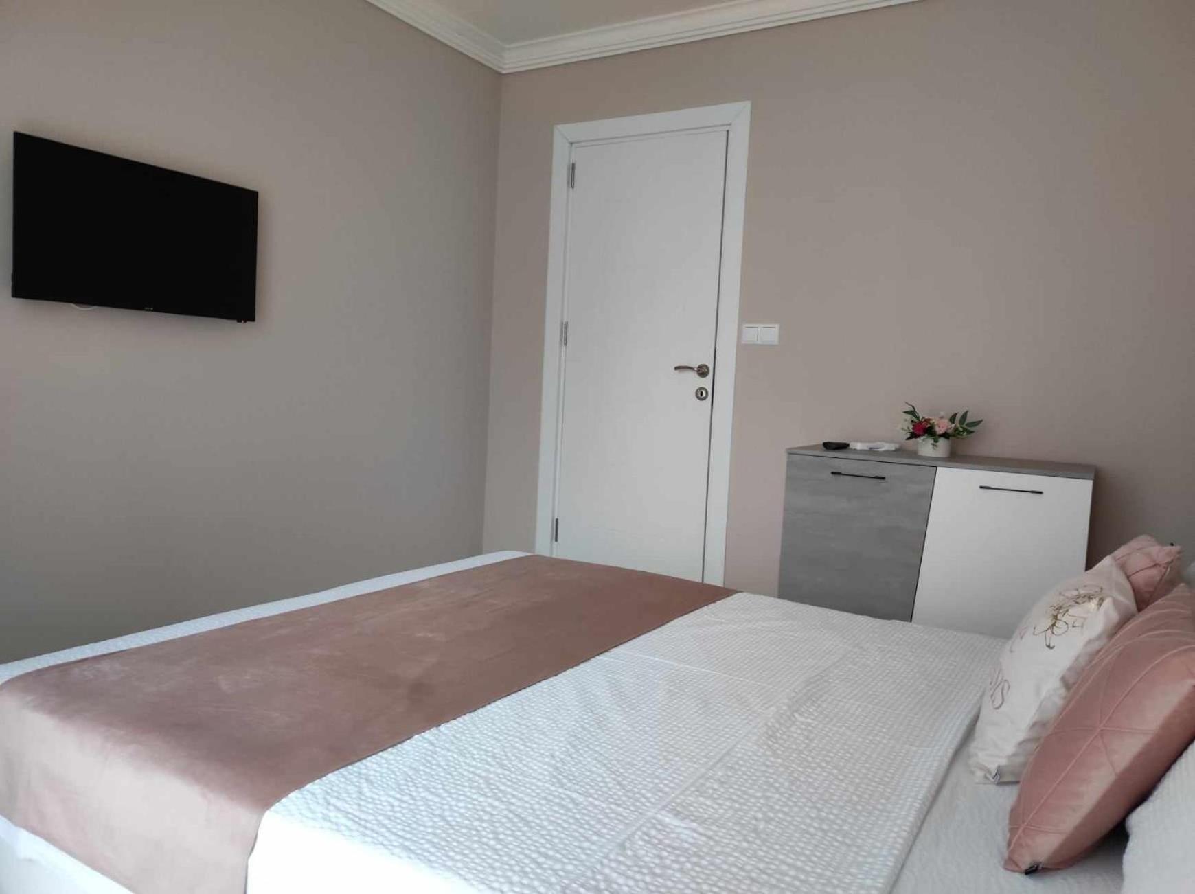 DiP HOME APARTMENTS