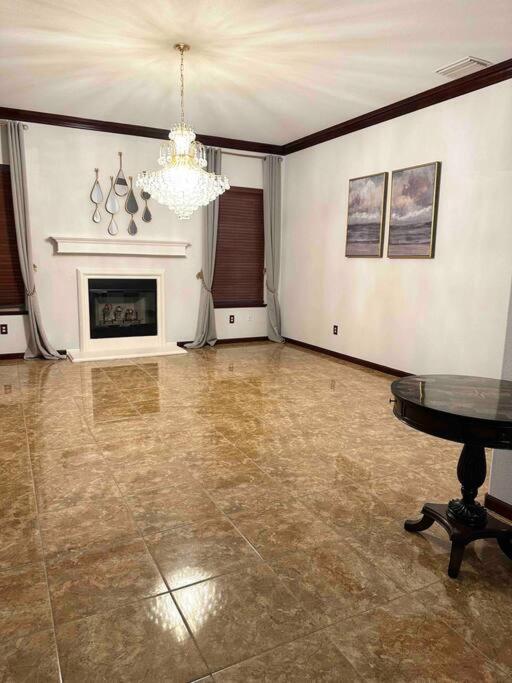 Luxury Mansion House