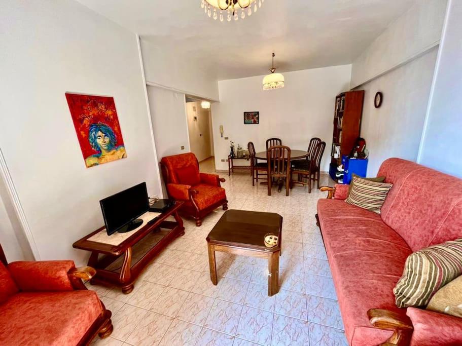 Best deal overlooking the Nile, 20th floor
