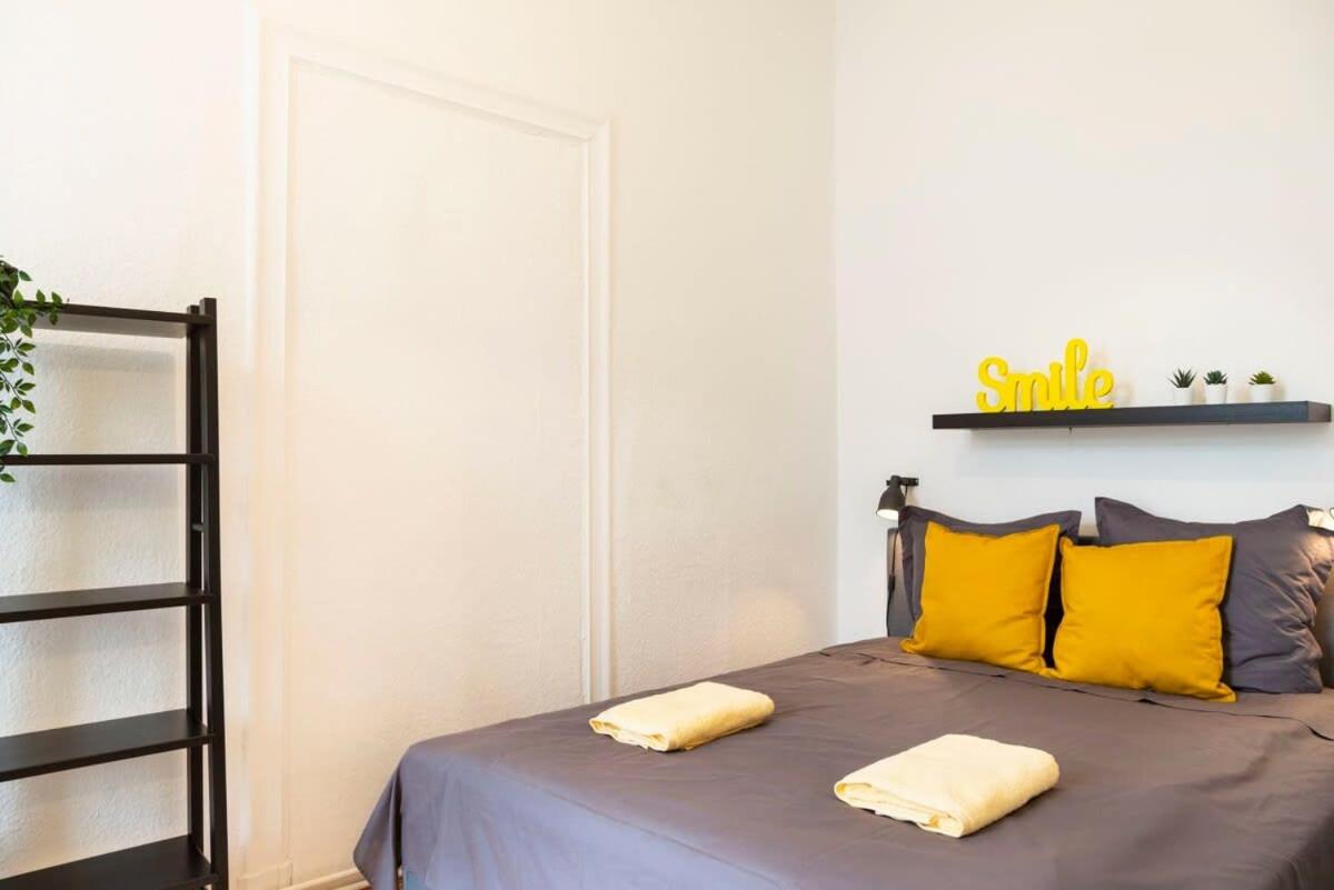 Spacious Family Apartment at Mauerpark plus SelfCheckIn