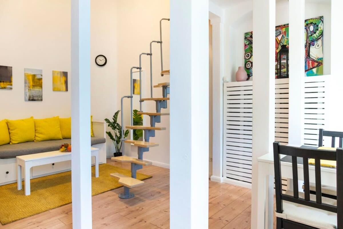 Spacious loft style Studio in Berlin Wilmersdorf