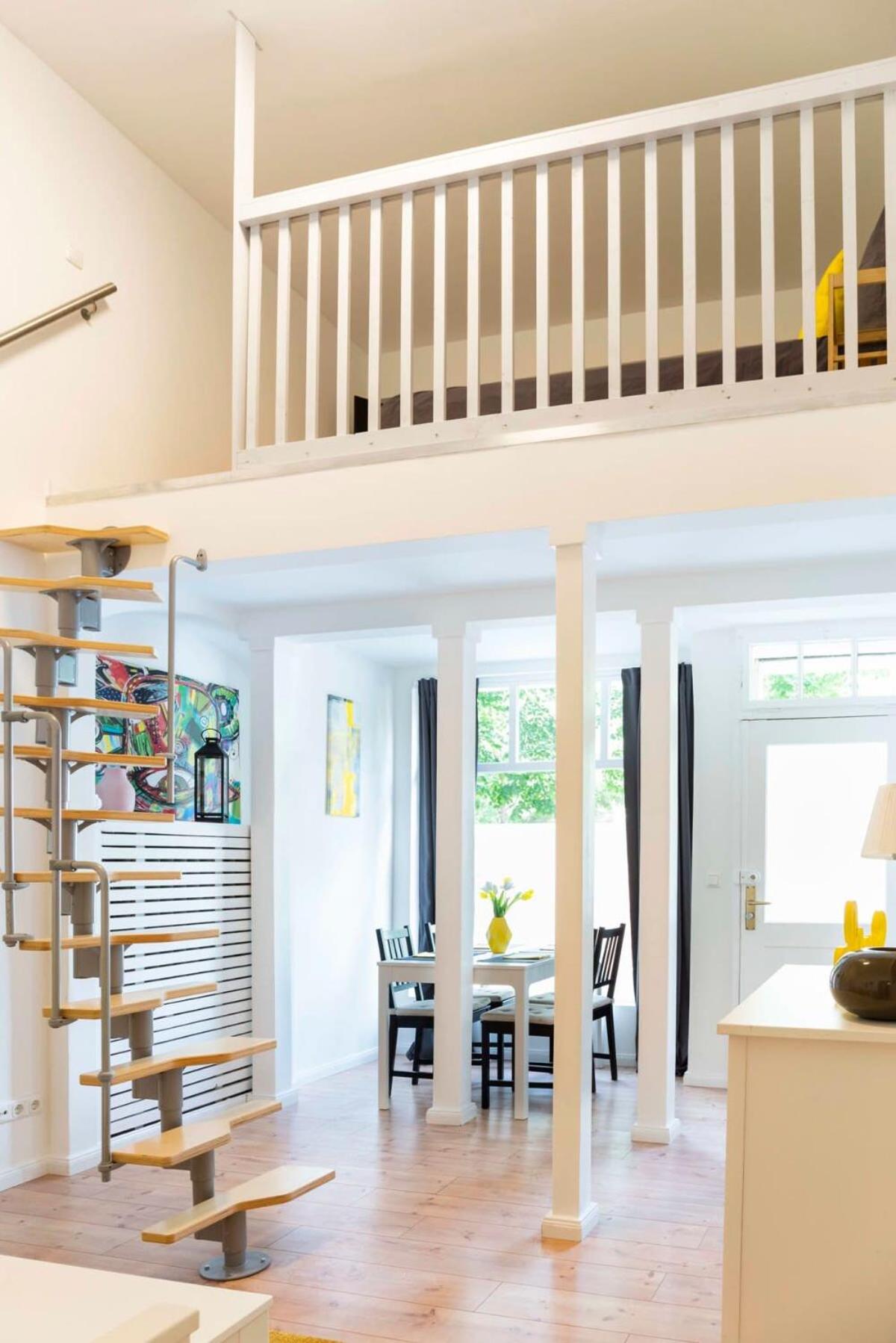 Spacious loft style Studio in Berlin Wilmersdorf