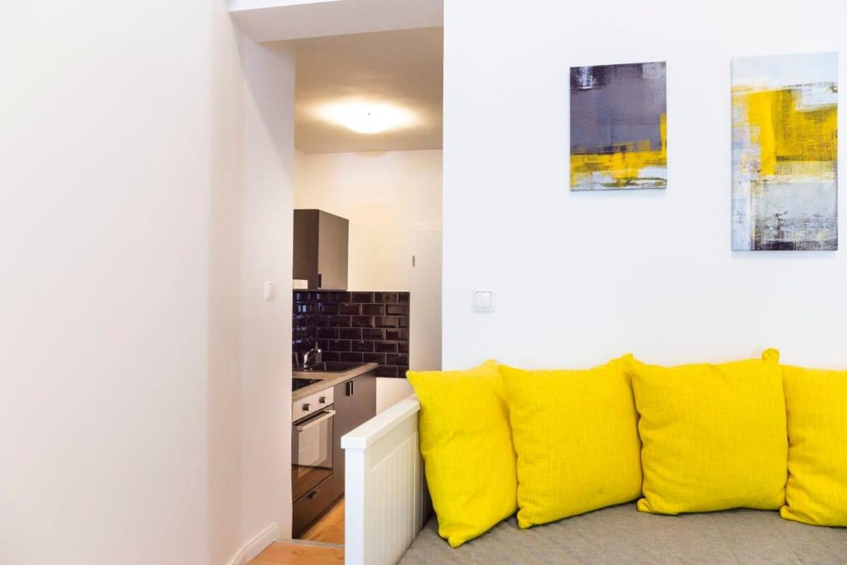 Spacious loft style Studio in Berlin Wilmersdorf