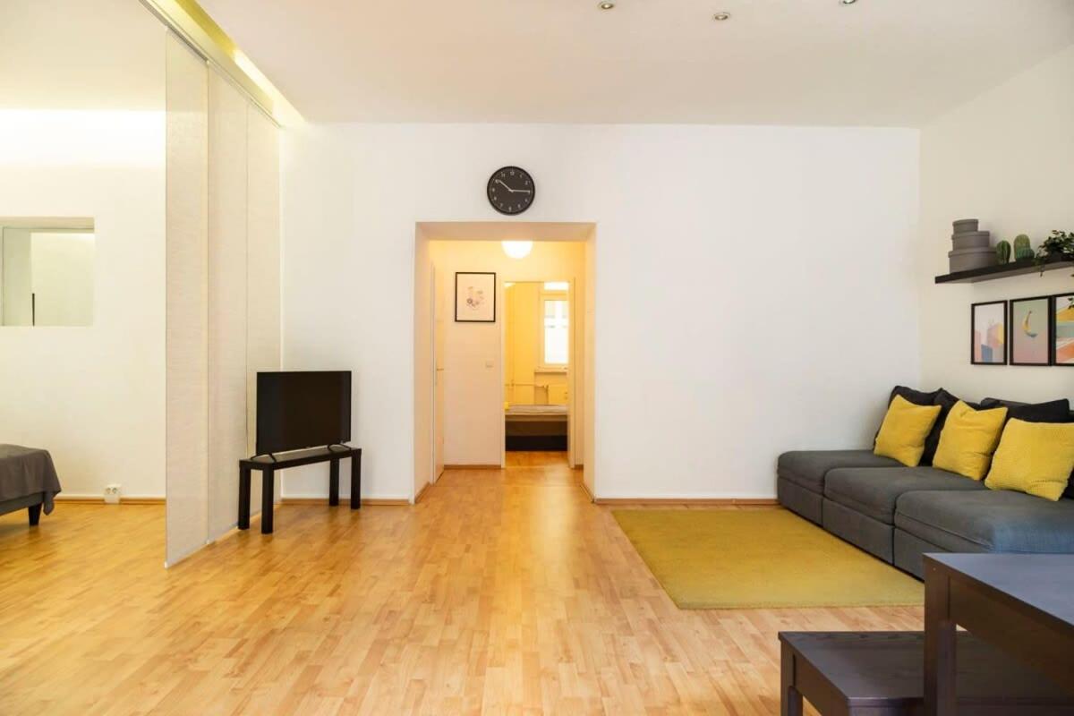One Bedroom Apartment Berlin Neukölln