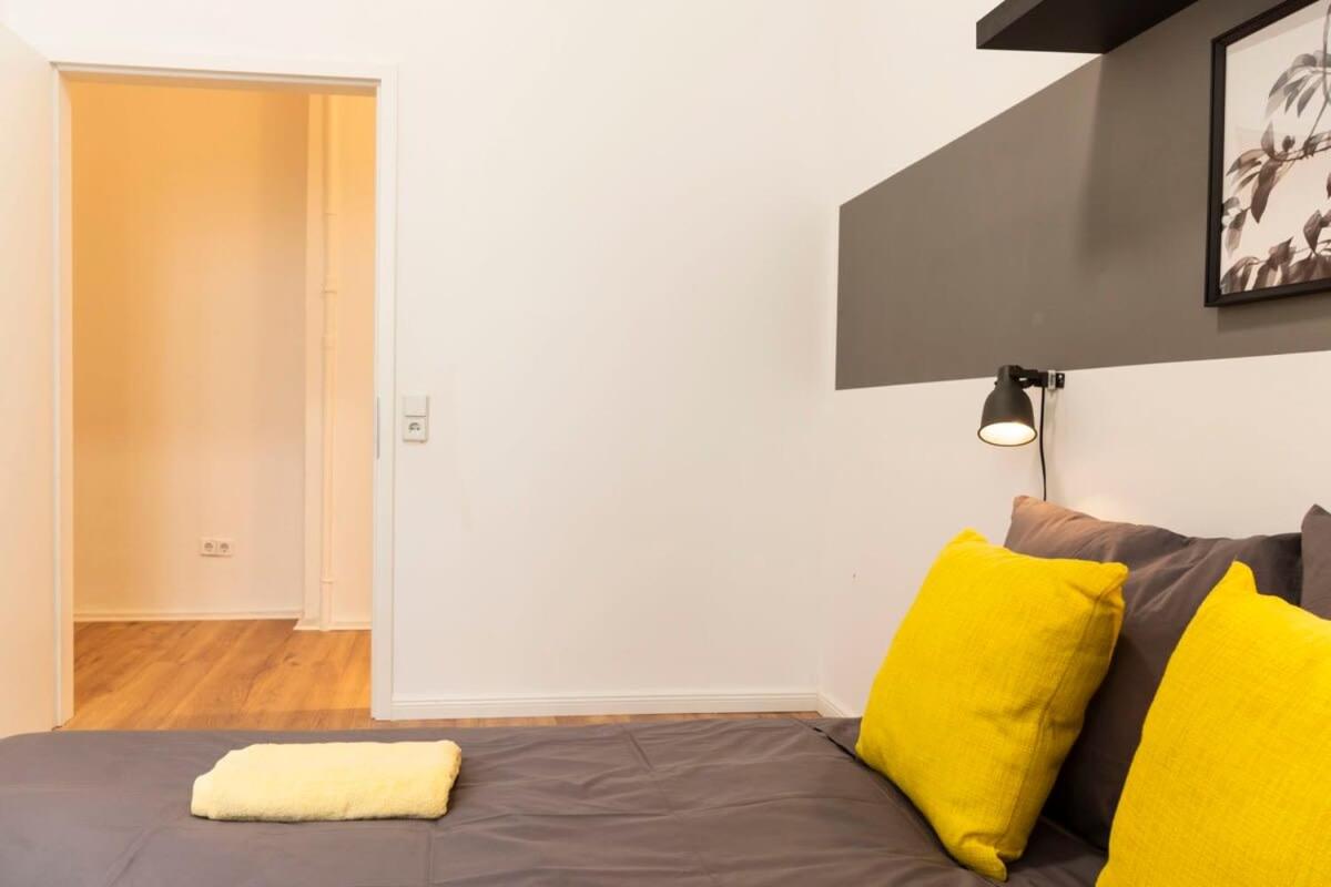 Modern 2 Bedroom Apartment in Berlin Schöneberg