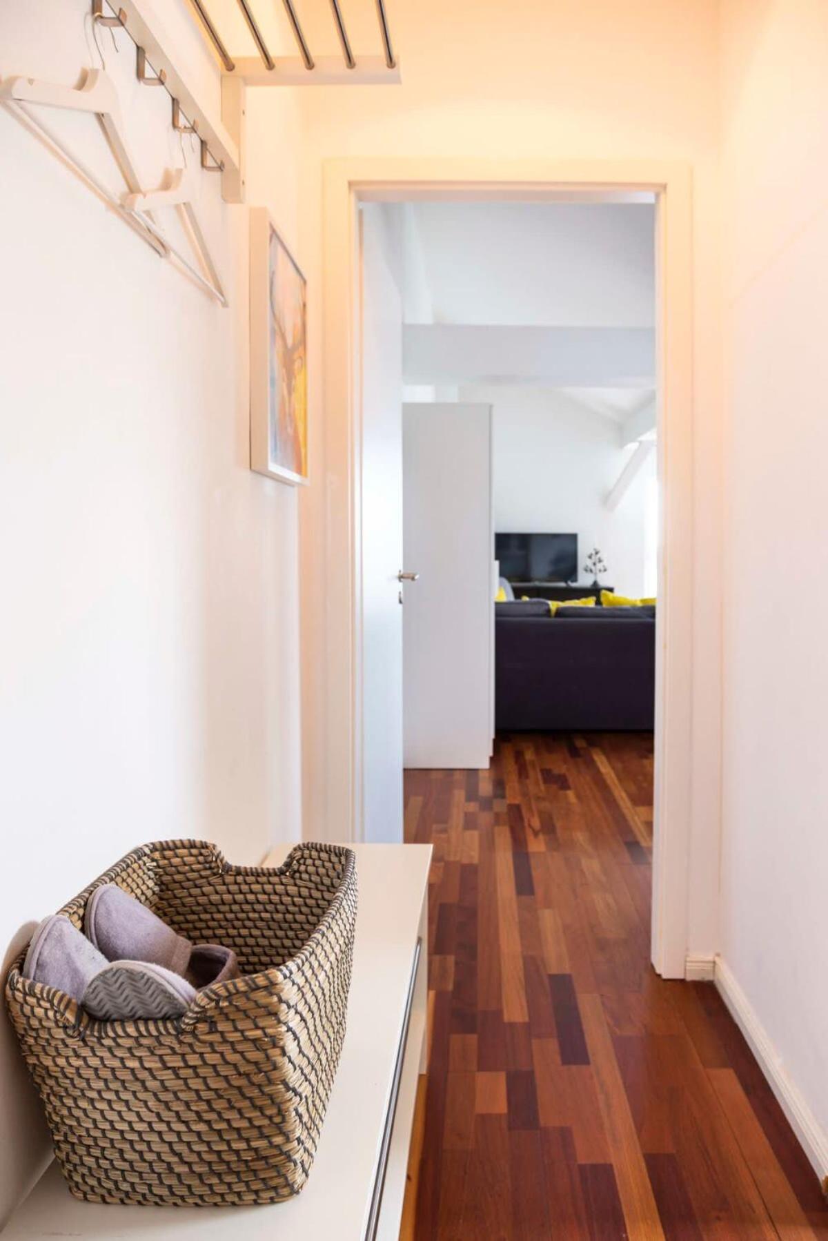 Urban Rooftop Apartment - Berlin MITTE - A C photo 5
