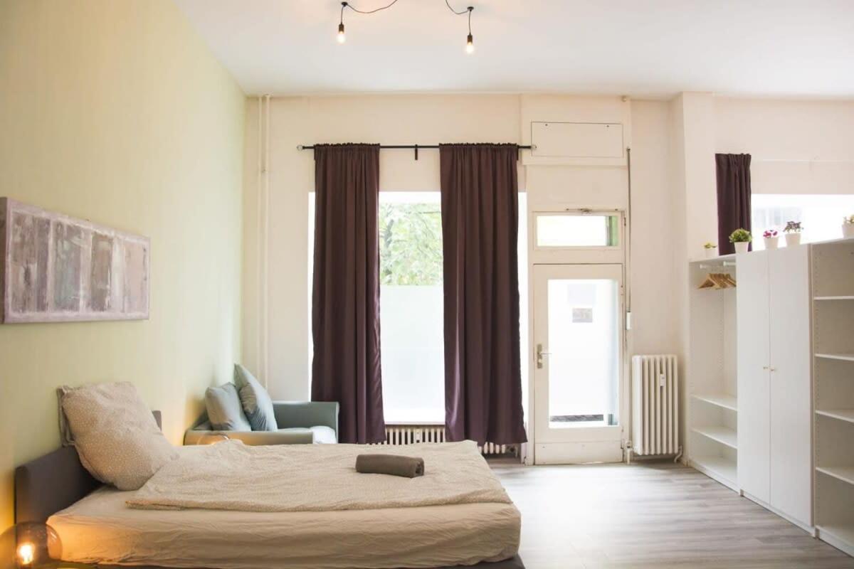 Family Apartment Moabit