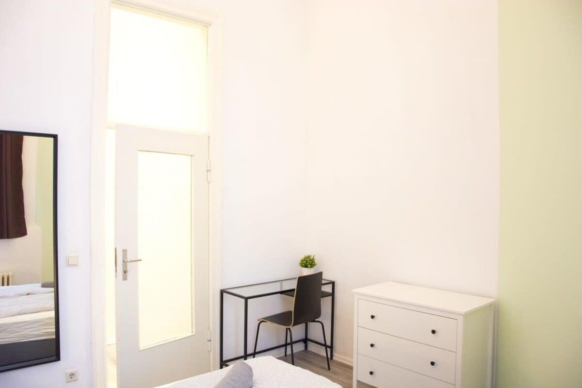 Family Apartment Moabit