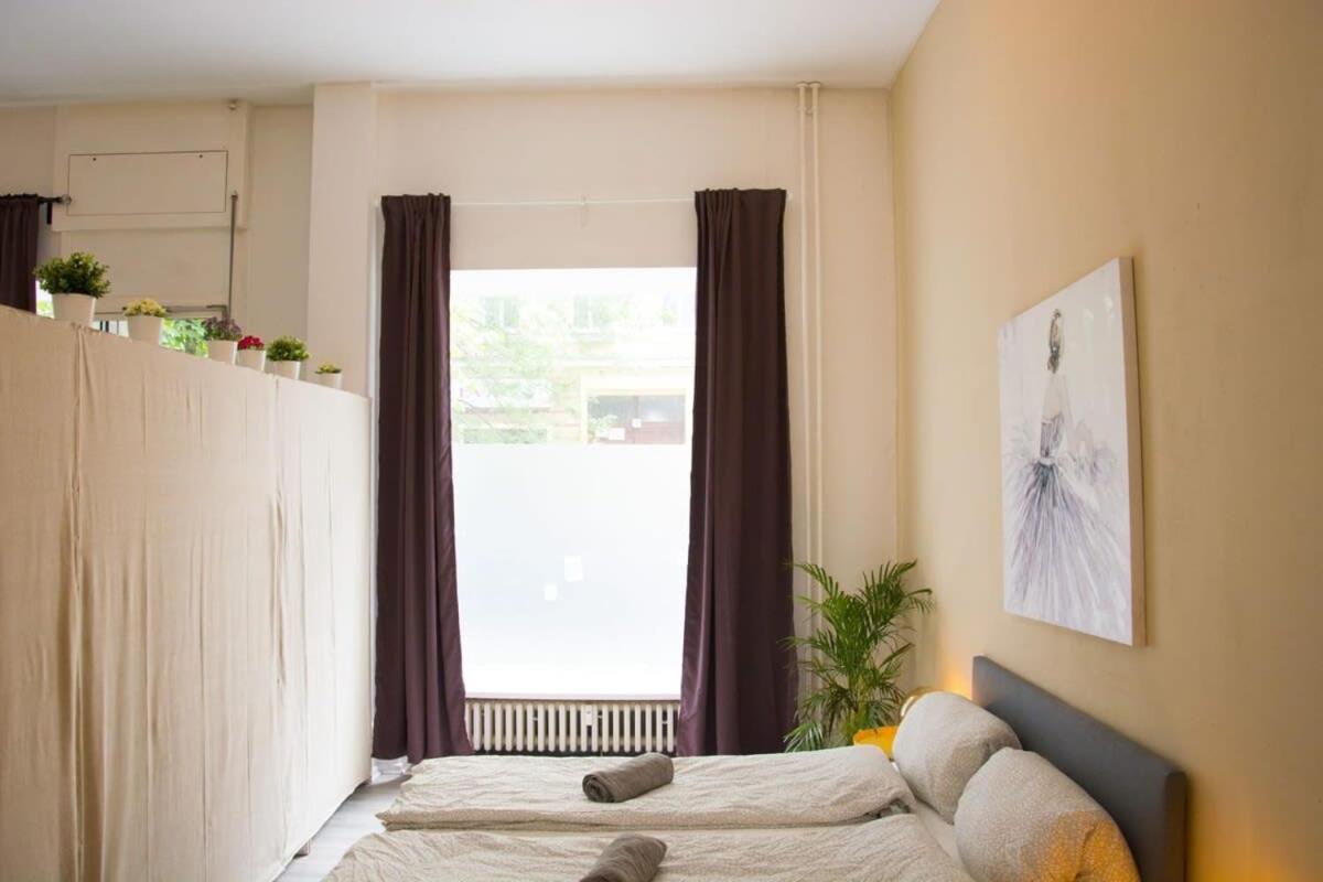 Family Apartment Moabit