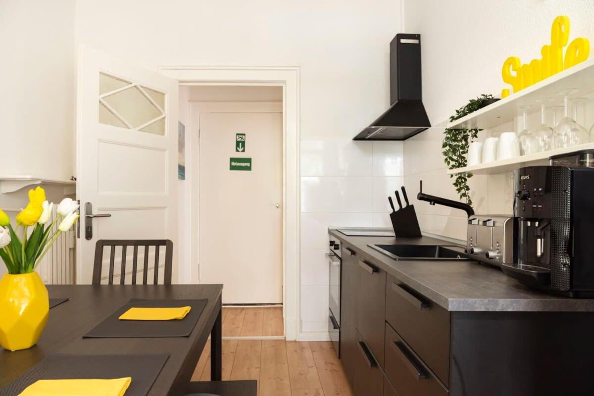 Stylish Loft Apartment plus SelfCheckIn plus Street Parking