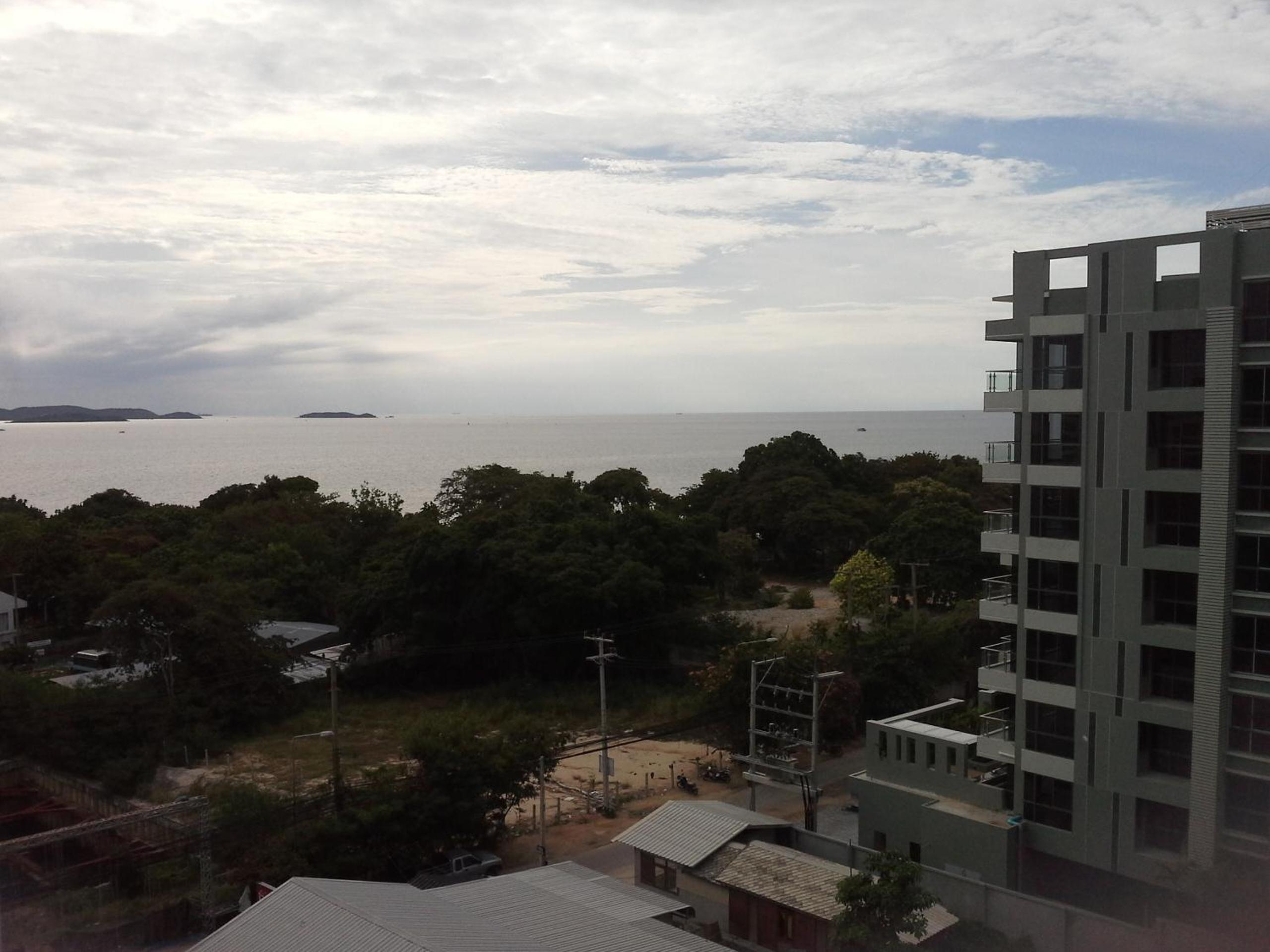 Cosy Beach View Apartments