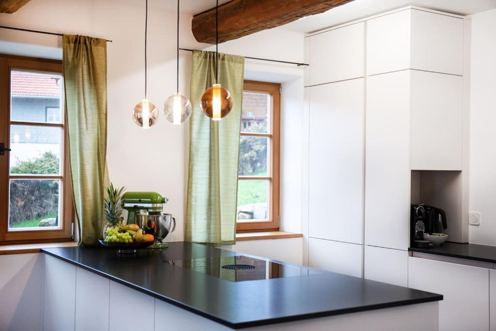 Traumhaftes Chalet mit Sauna und Whirlpool Refugium am Rehberg
