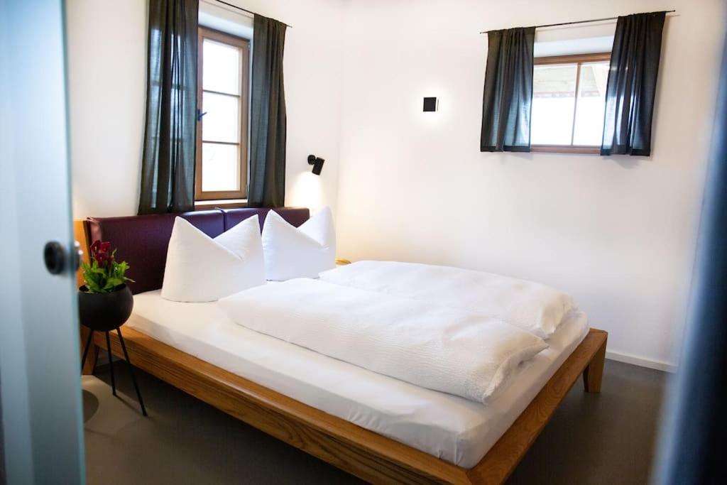 Traumhaftes Chalet mit Sauna und Whirlpool Refugium am Rehberg