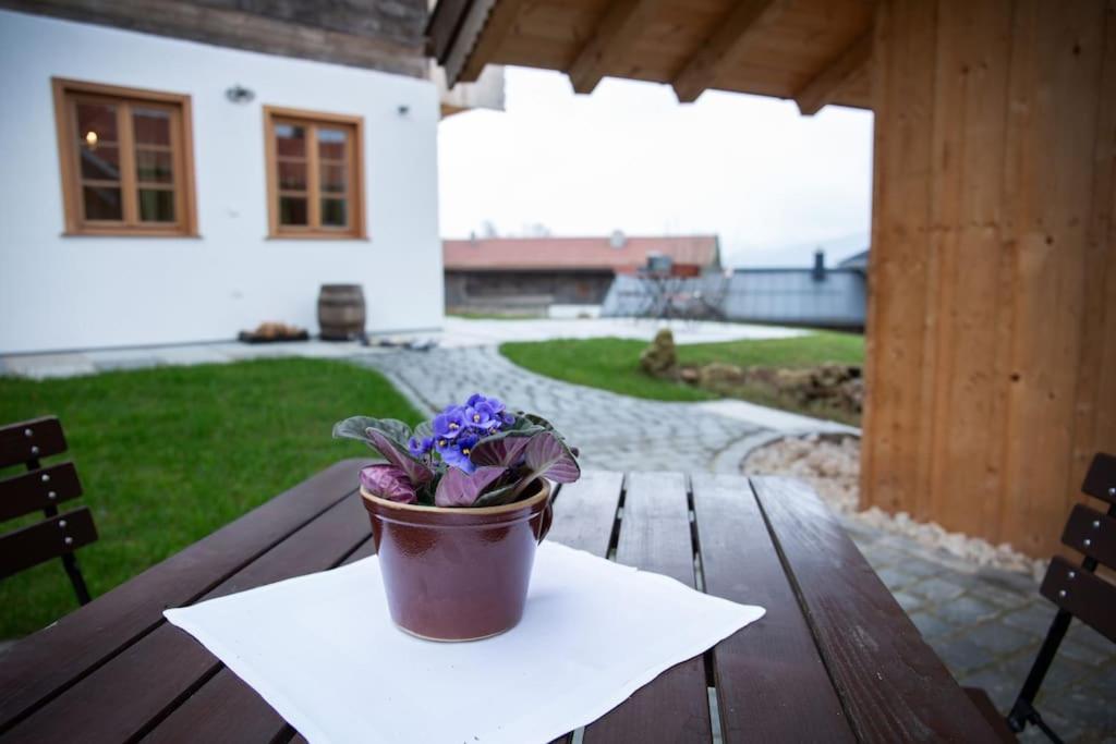Traumhaftes Chalet mit Sauna und Whirlpool Refugium am Rehberg