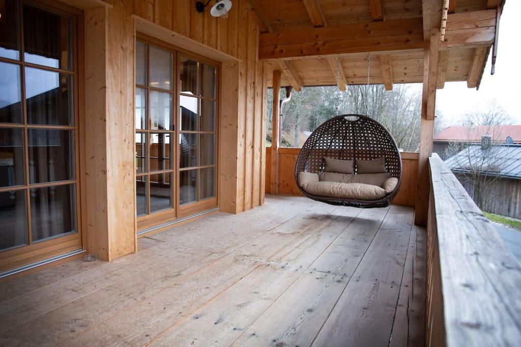 Traumhaftes Chalet mit Sauna und Whirlpool Refugium am Rehberg