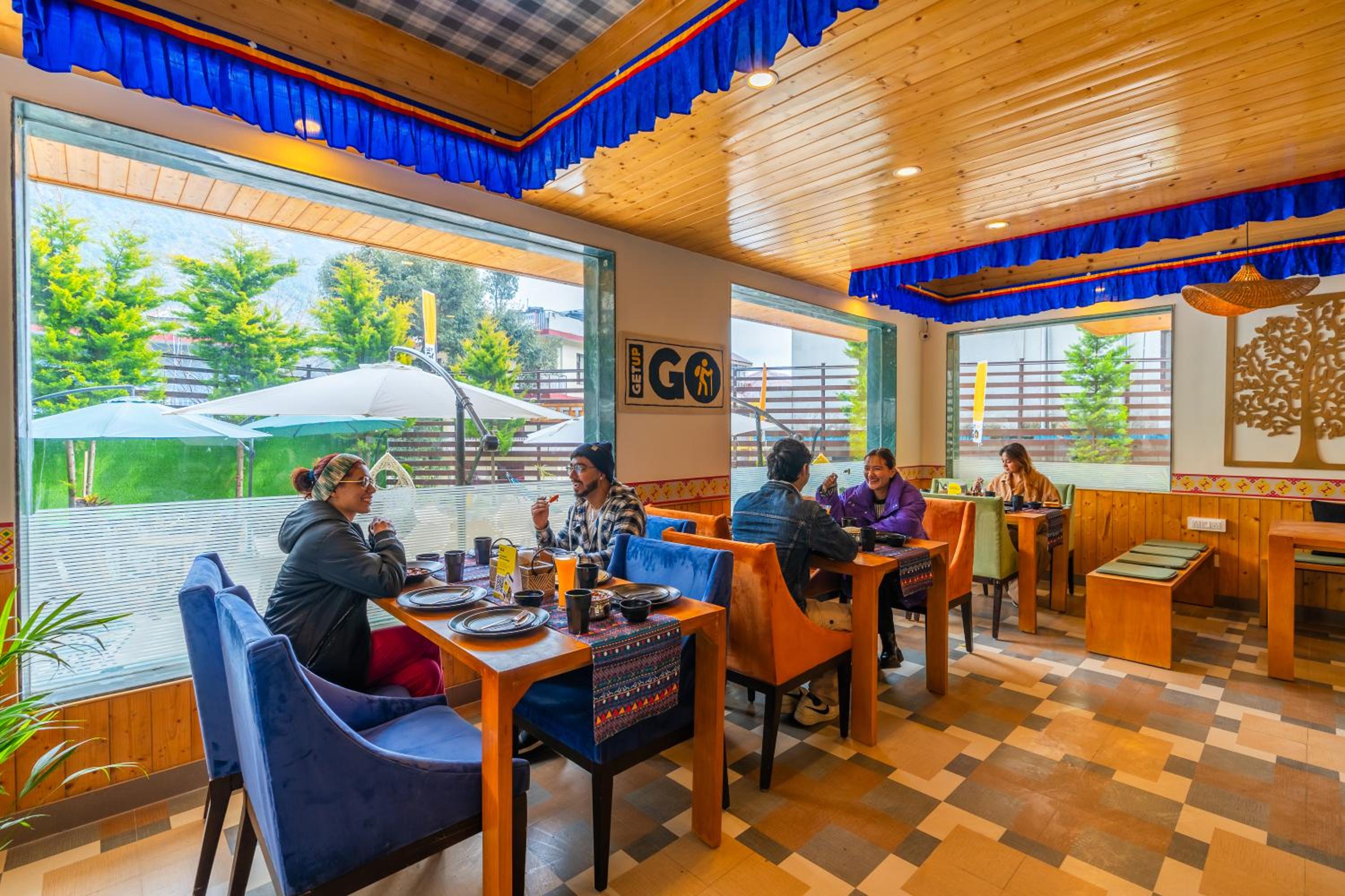The Hosteller Mcleodganj, Bhagsu Waterfall, photo 38