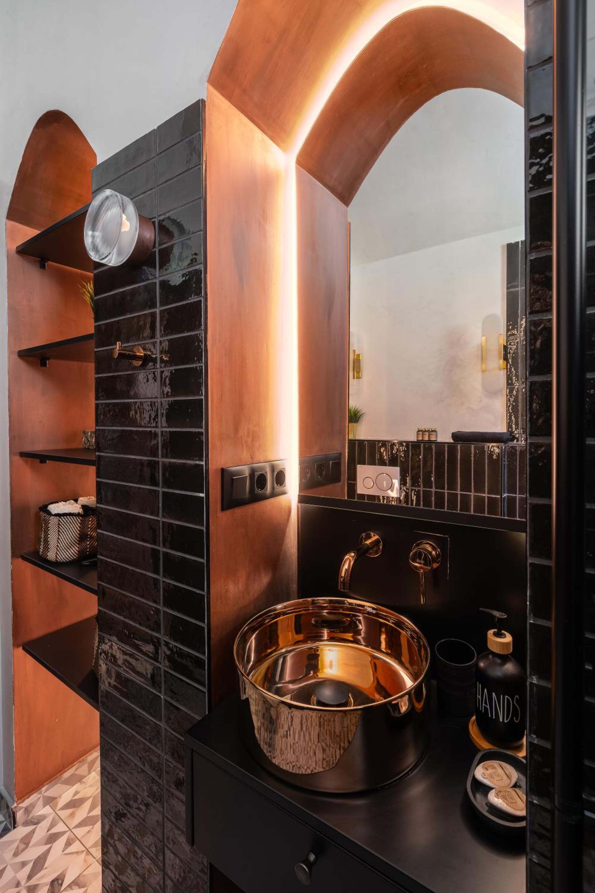 CityCenter Magnific Gem - 2 BDR & 2 Baths
