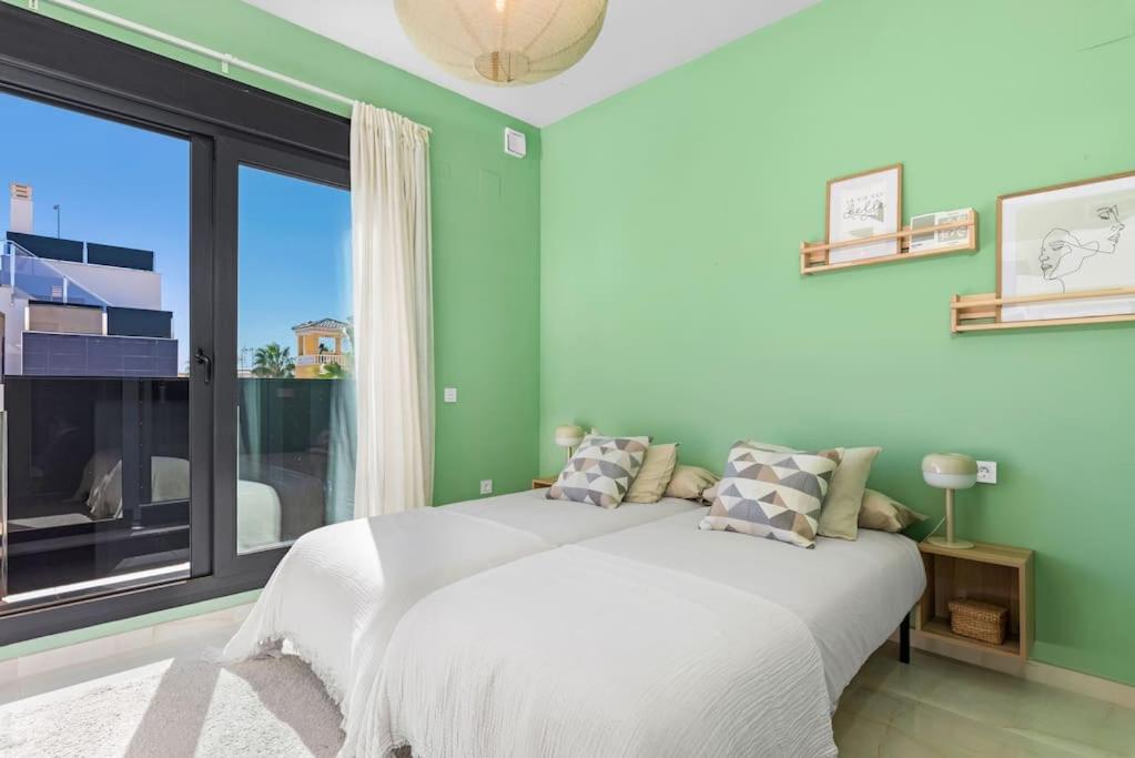 Luxury Villa with Private Swimming Pool in Cabo Roig