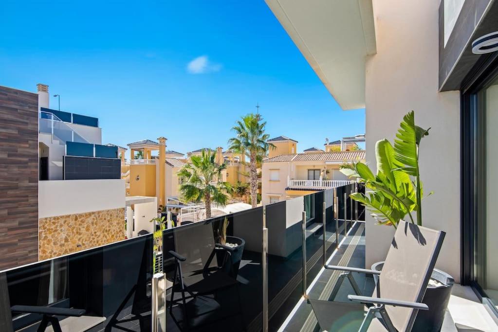 Luxury Villa with Private Swimming Pool in Cabo Roig