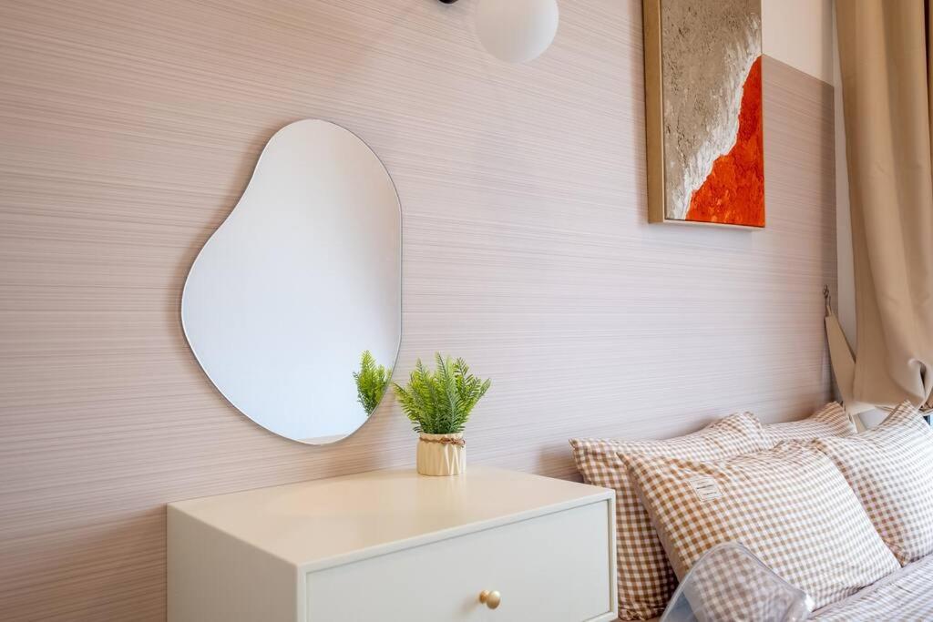 Trion KL city amazing view with bathtub room 8pax