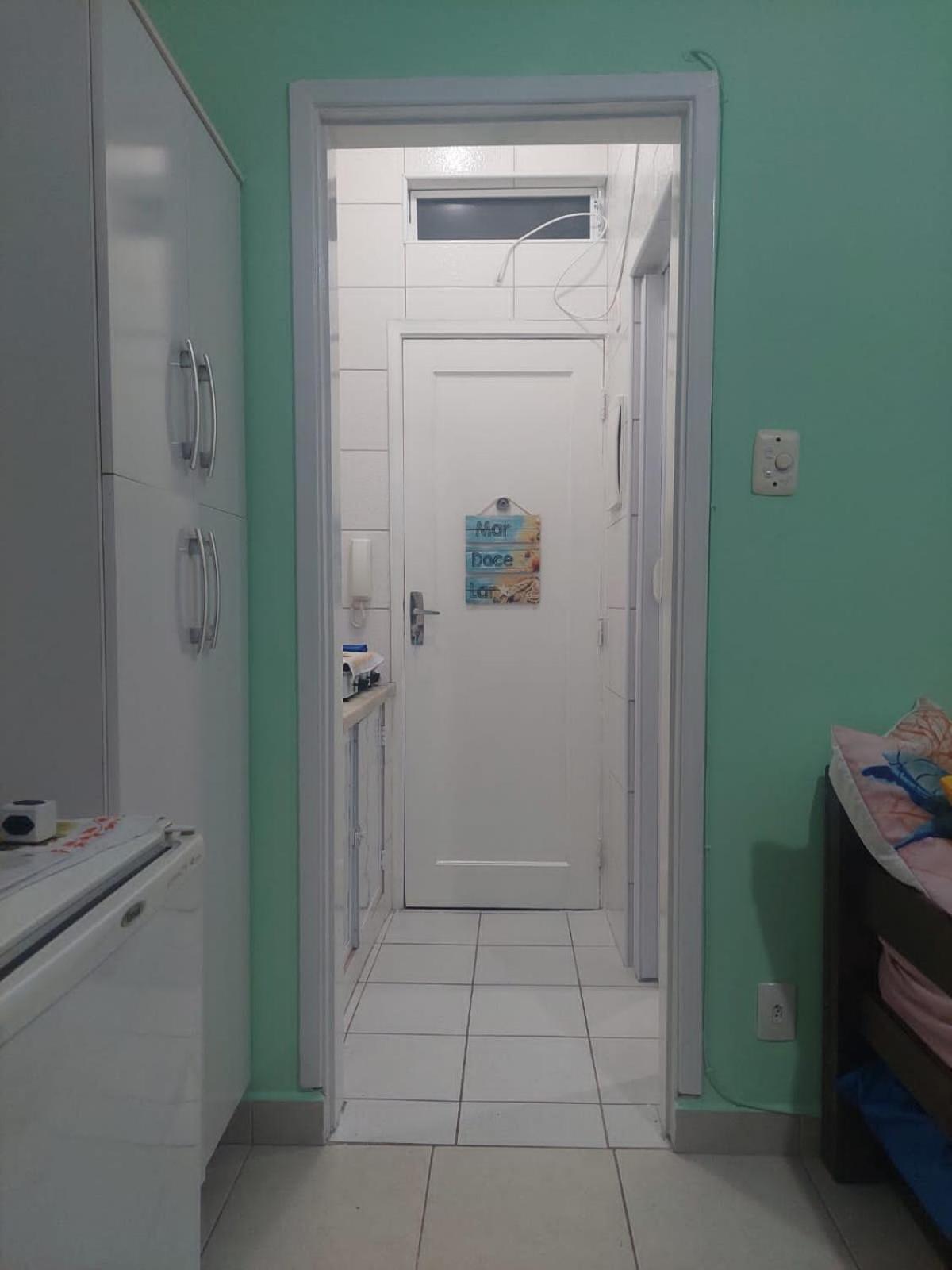 MELHOR LOCALIZAÇÃO DE SANTOS, LOFT, 200 MTS da PRAIA, WI-FI, AR CONDICIONADO
