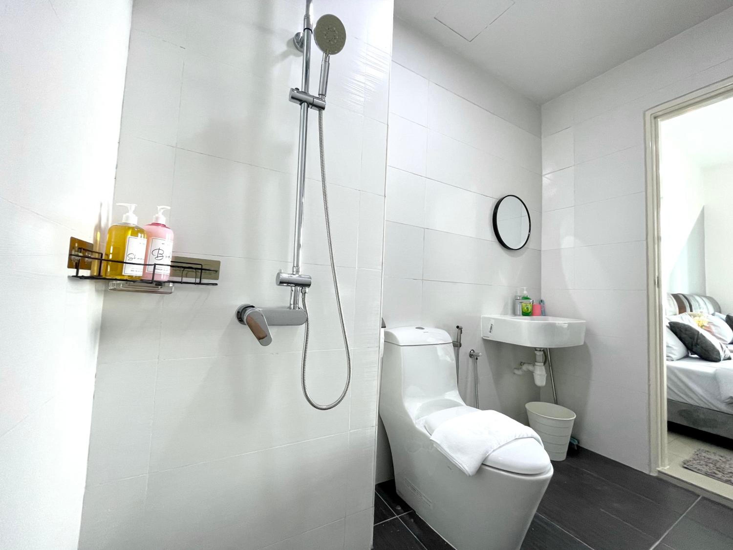 Twin Galaxy Modern Suite@JB KSL/MidValley
