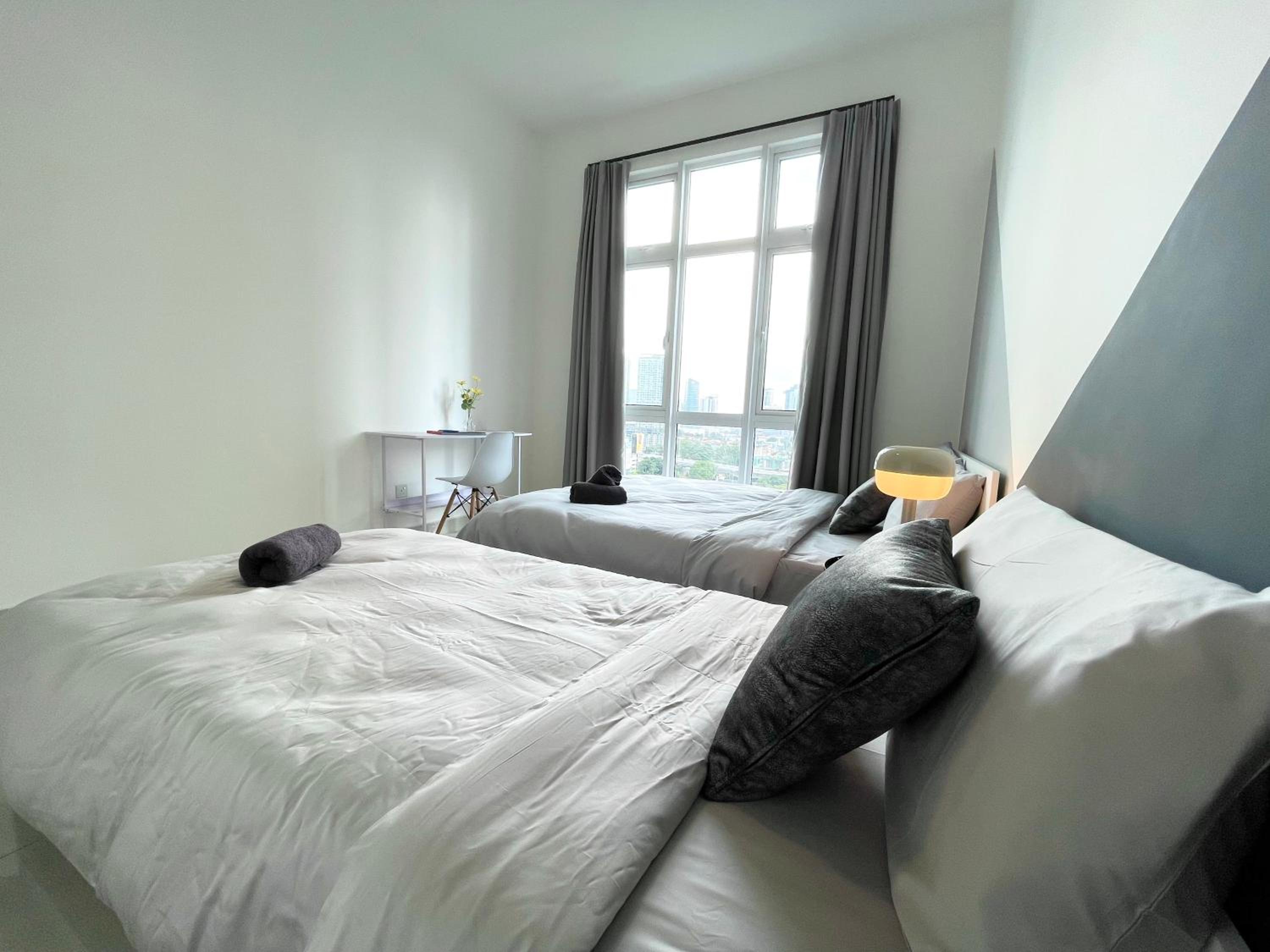 Twin Galaxy Modern Suite@JB KSL/MidValley