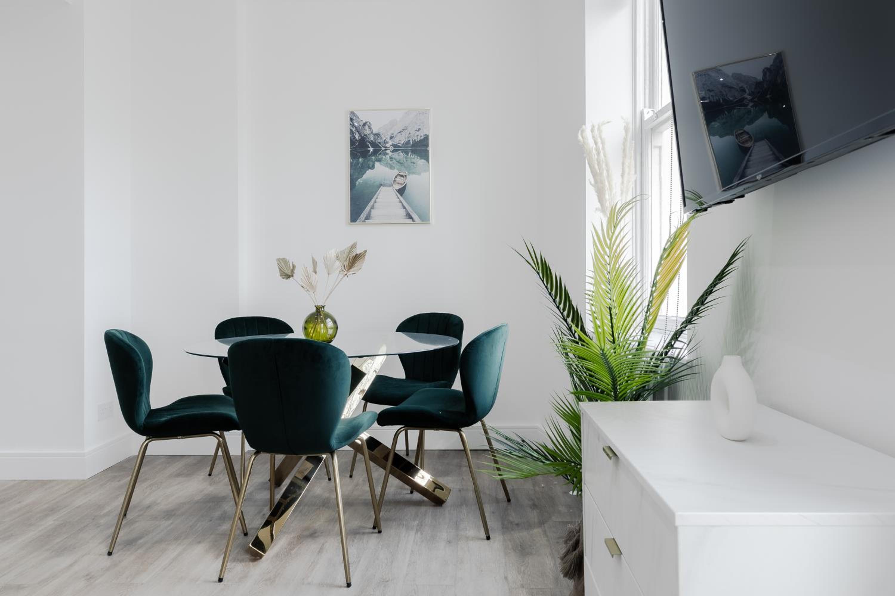 Stylish Apartments - Hyde Park