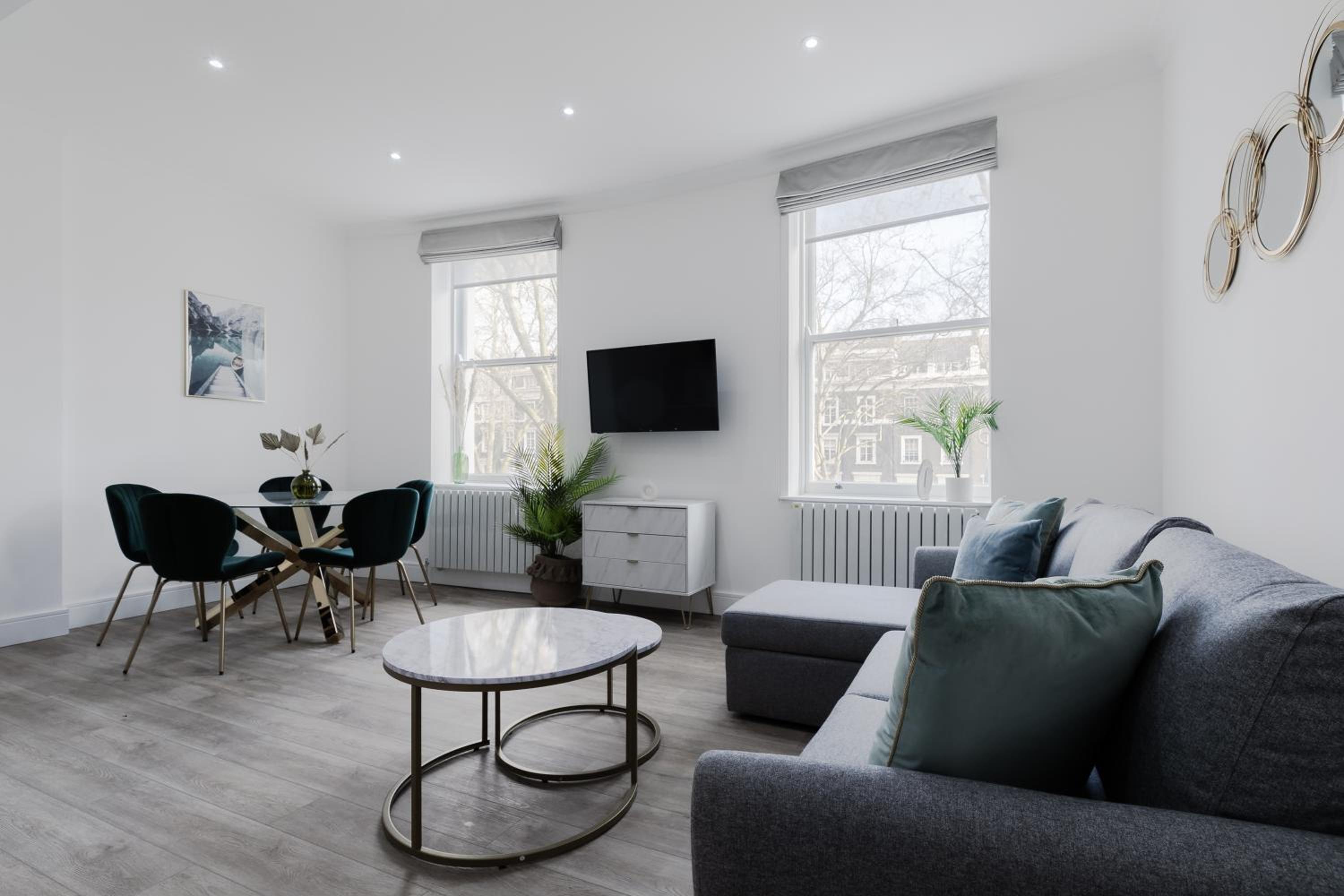 Stylish Apartments - Hyde Park