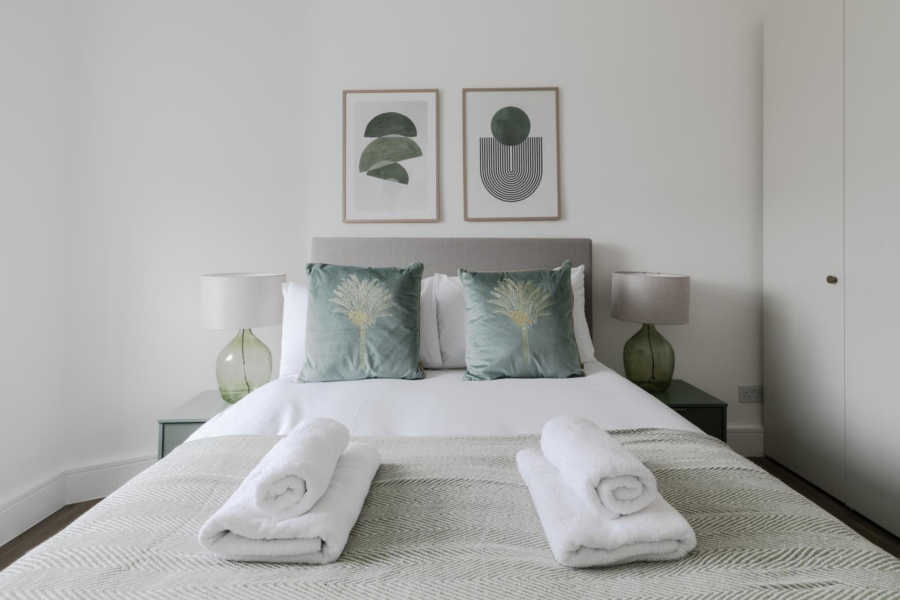 Stylish Apartments - Hyde Park