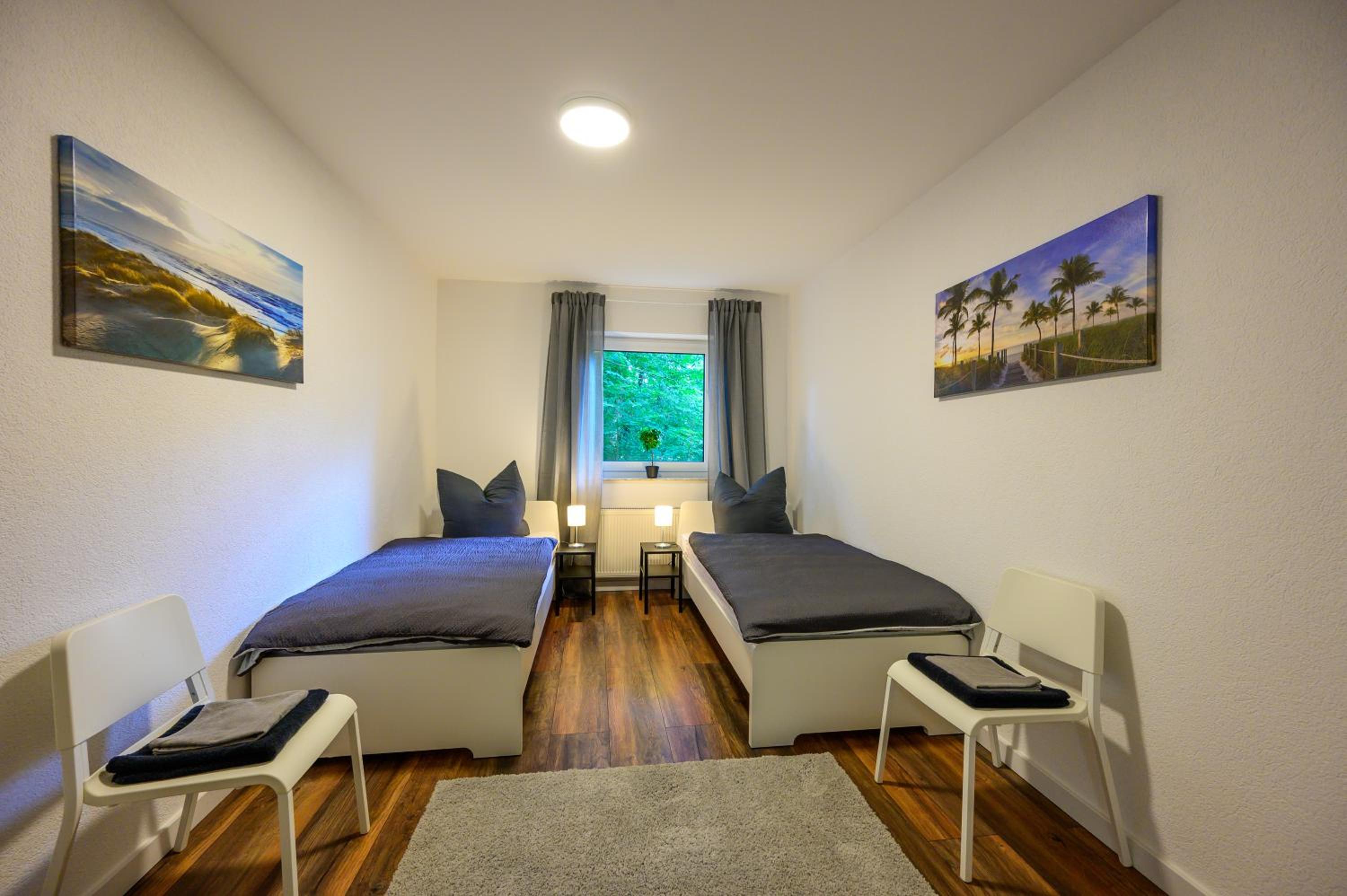 Moderne Ferienwohnung / Monteurswohnung mit 8 Betten in Marburg