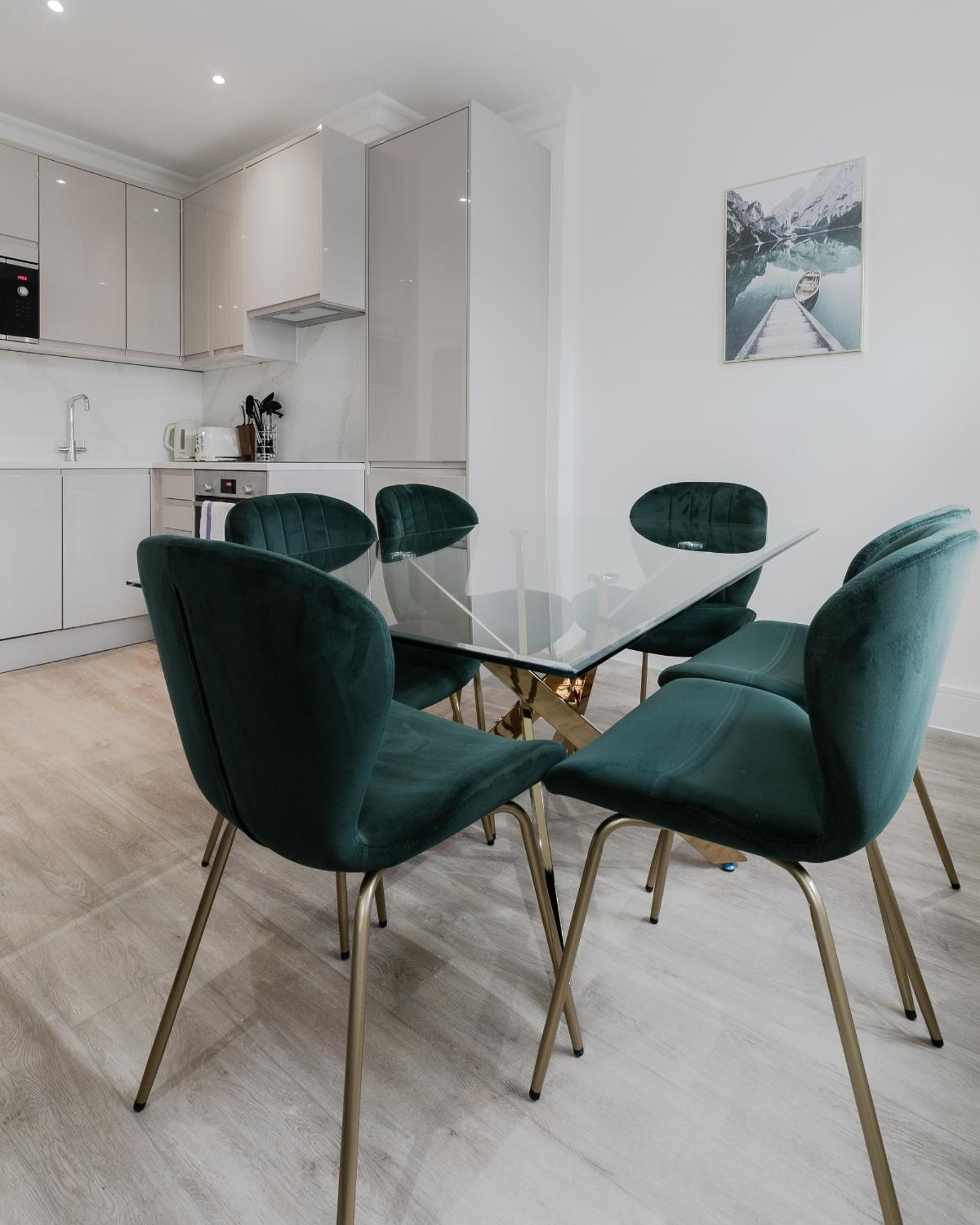 Stylish Apartments - Hyde Park
