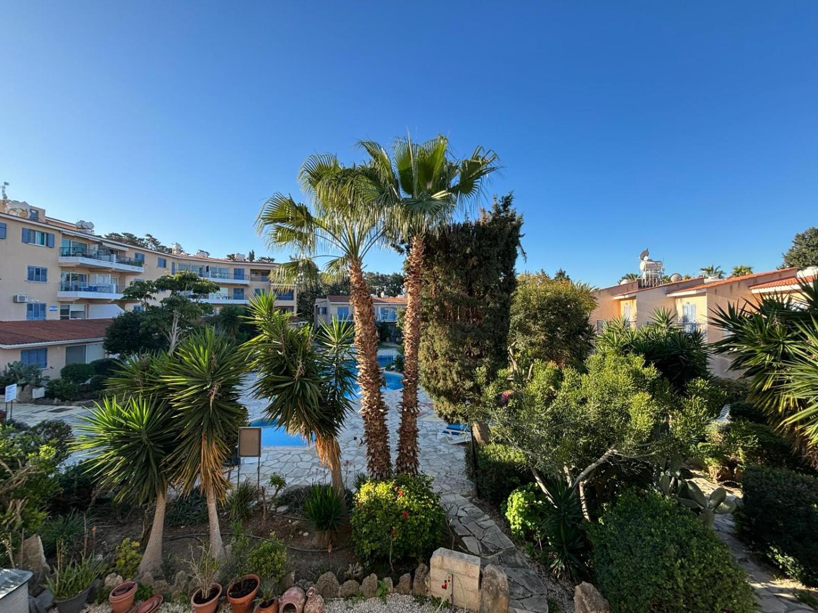 Paradise Gardens Crown-Jewel, 2B, Pools, Gardens