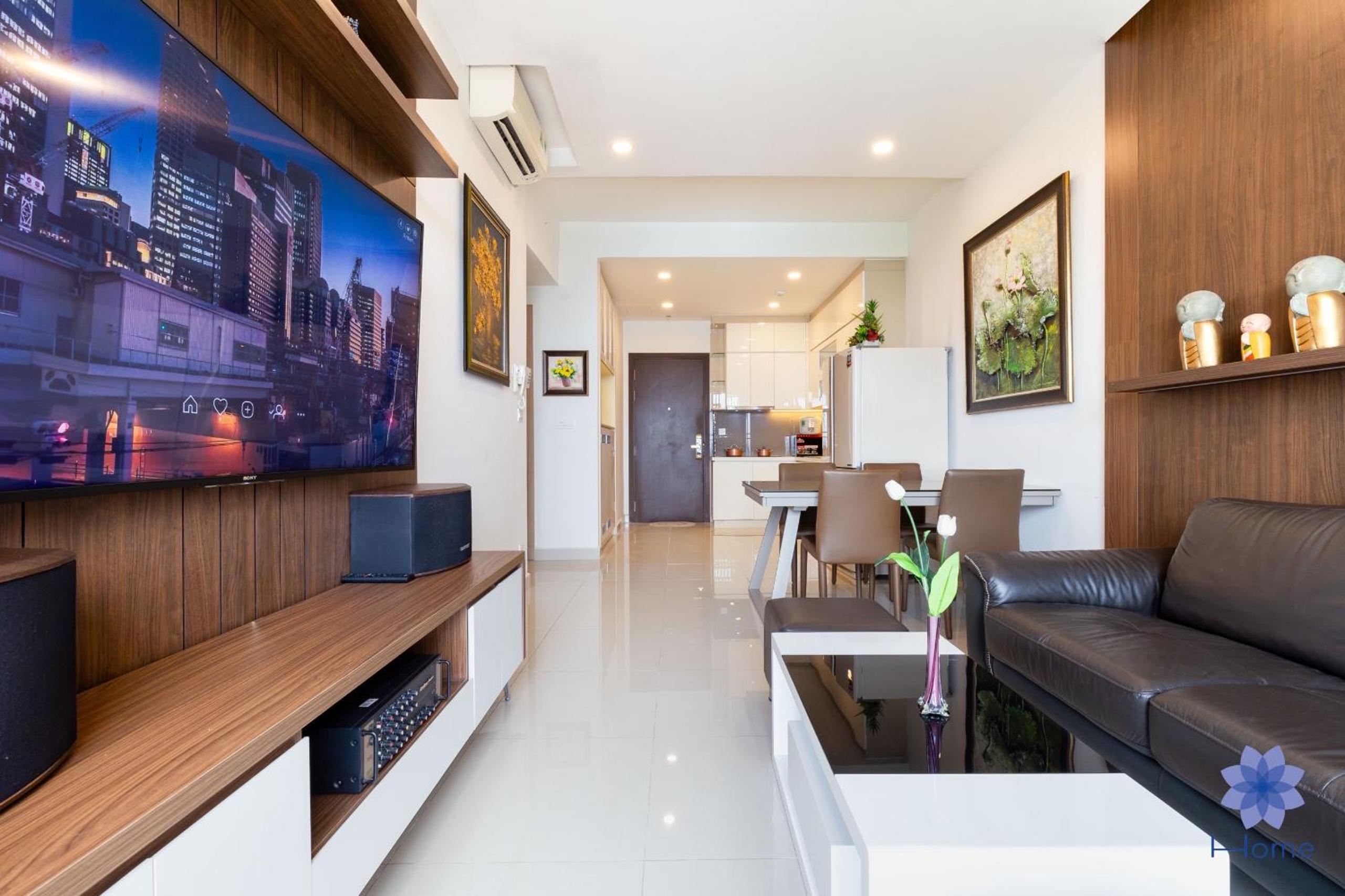 Home, Cosy&Luxury Apartment - 5mins to Airport, Free Pool&Gym, Airport Pick up Service