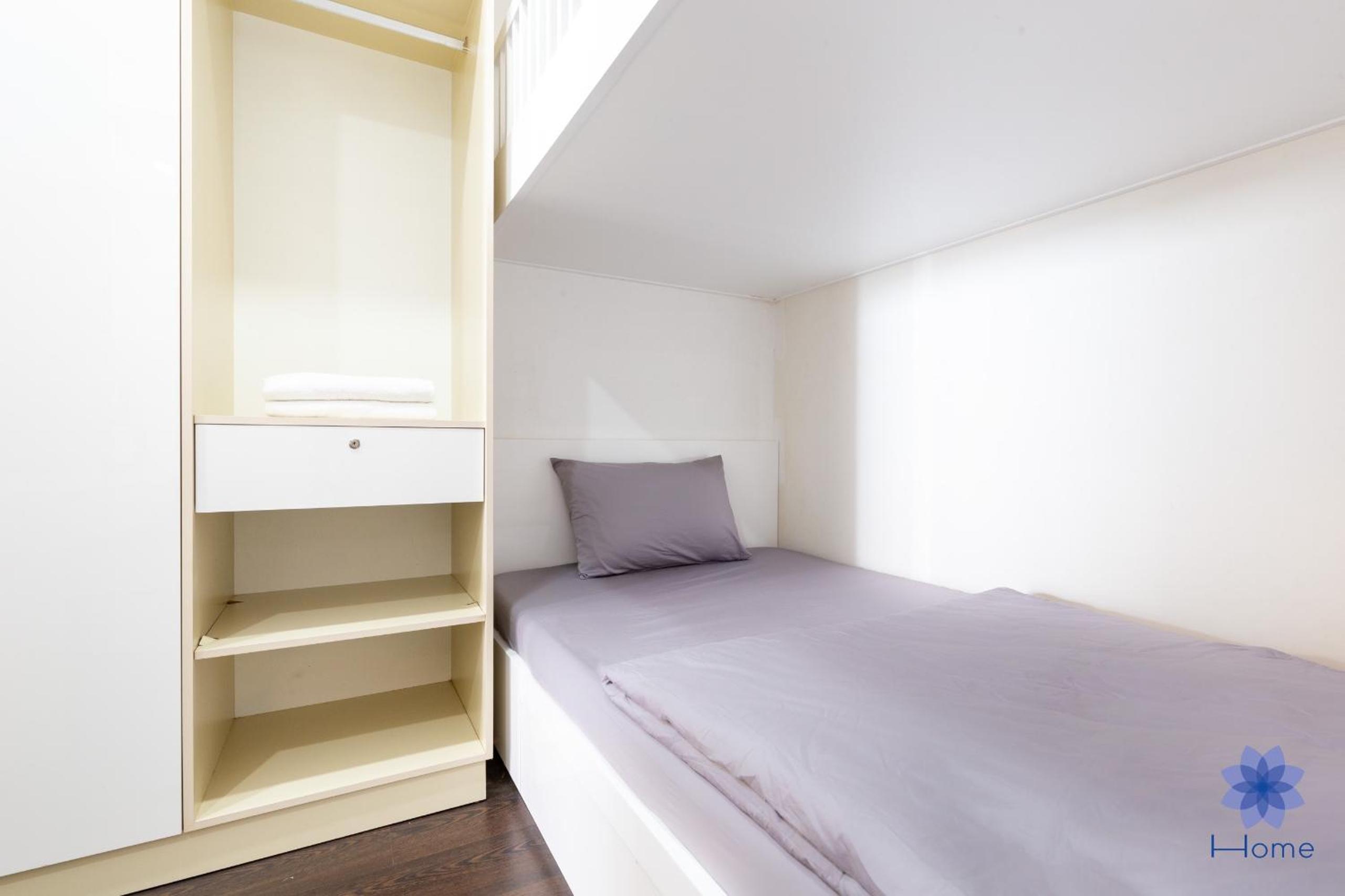 Home, Cosy&Luxury Apartment - 5mins to Airport, Free Pool&Gym, Airport Pick up Service